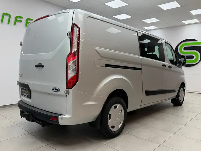 Ford Transit Custom view 7
