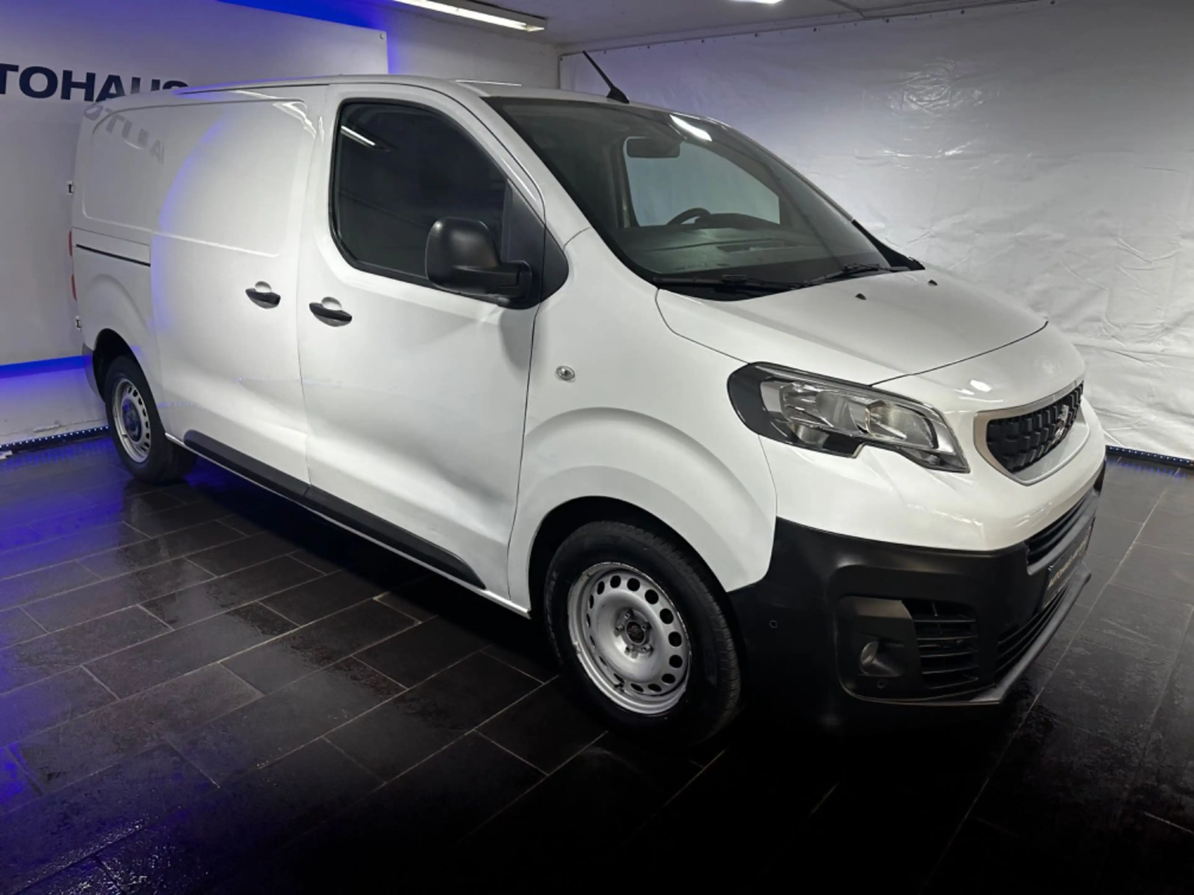 Peugeot Expert Kasten Premium L2 CAM 2xPDC SPUR APPLECAR — photo 3
