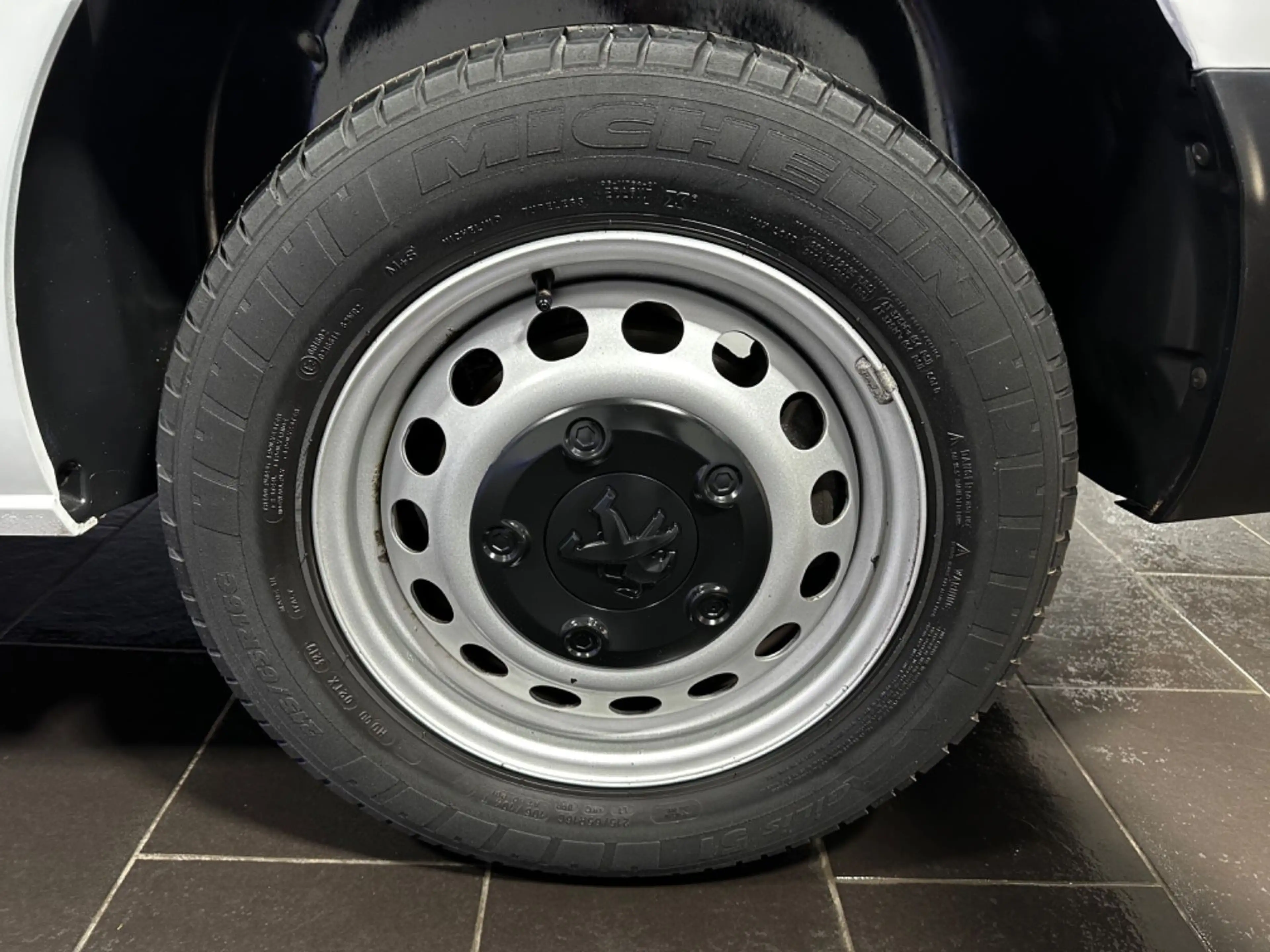 Peugeot Expert Kasten Premium L2 CAM 2xPDC SPUR APPLECAR — photo 11