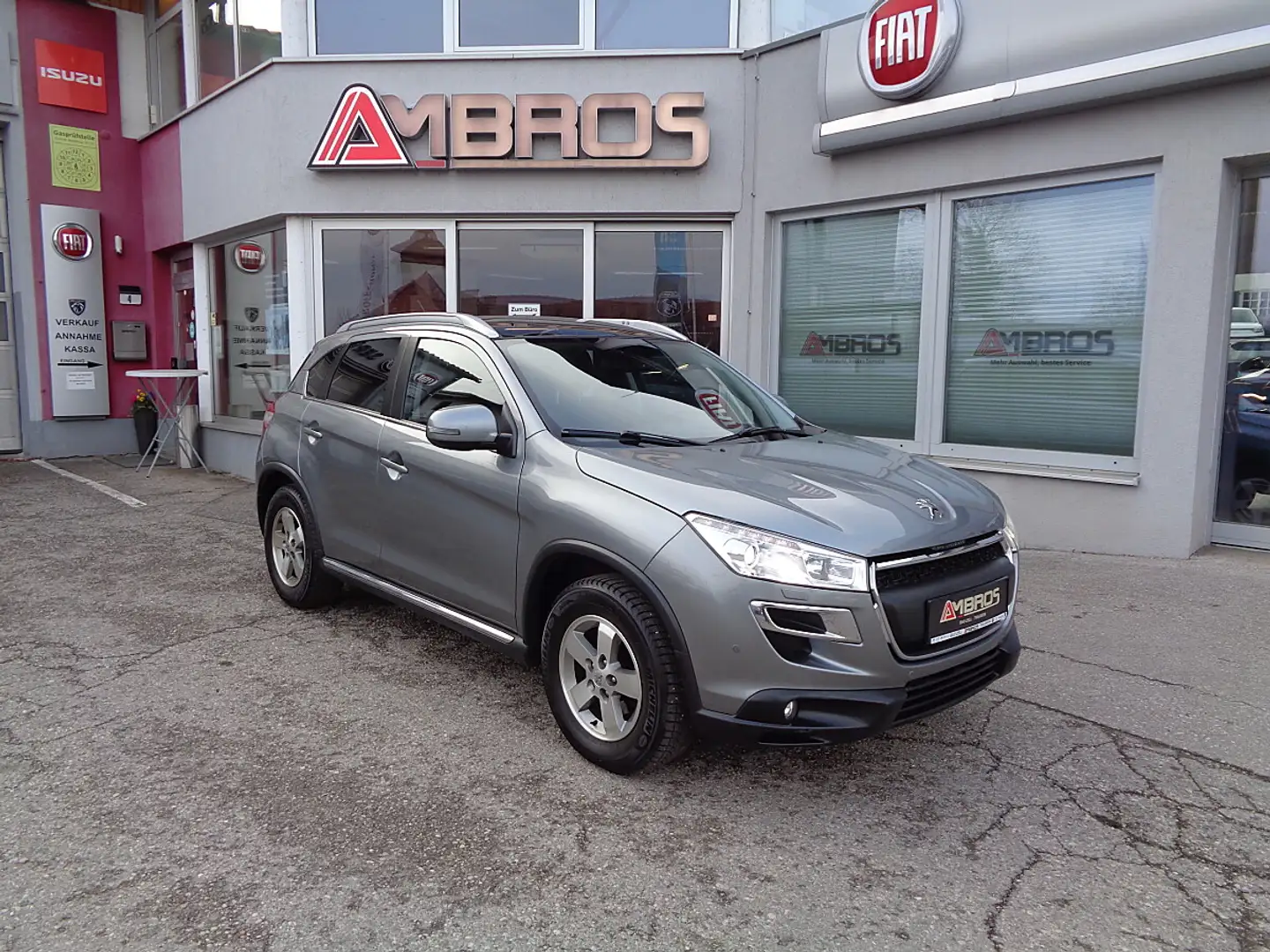 Peugeot 4008 1,8 HDi 150 FAP Allure ALLRAD + Anhängerkupplung Gris - 1