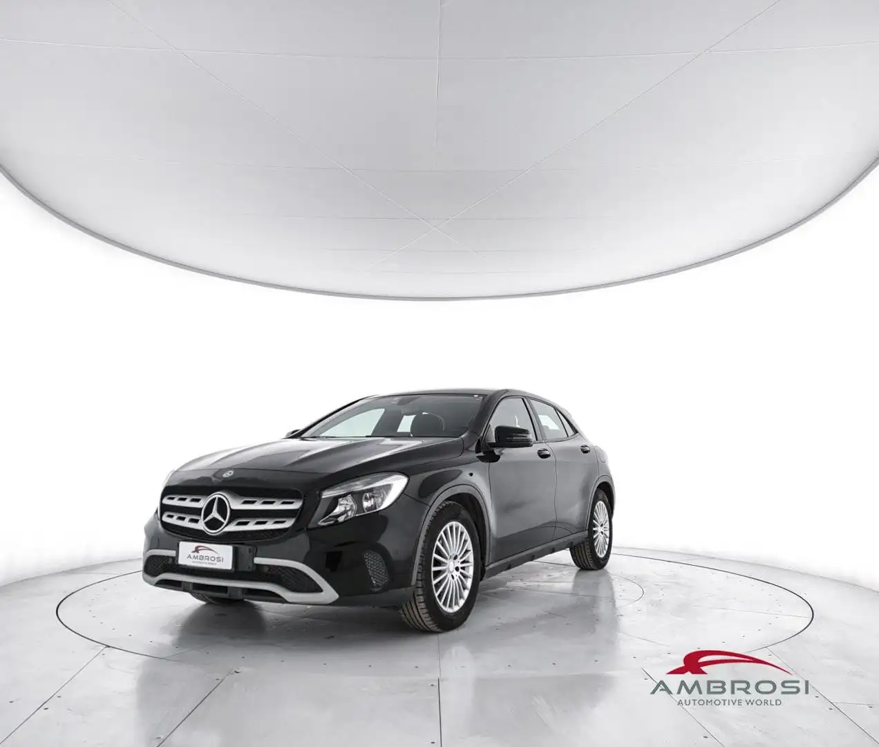 Mercedes-Benz GLA 180 180 d Sport Nero - 1