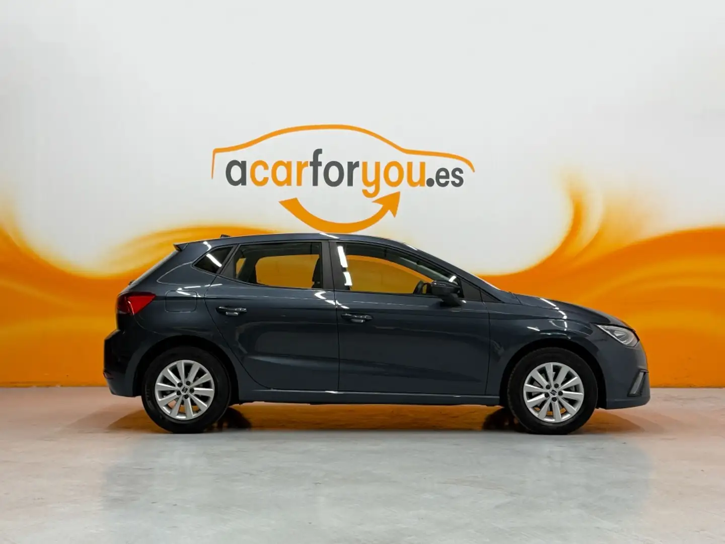 SEAT Ibiza 1.0 TSI S&S Style XM 110 Gris - 2