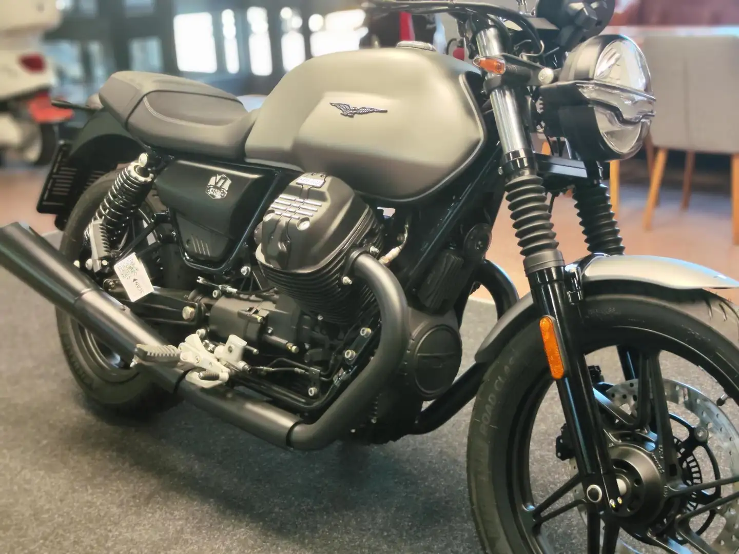 Moto Guzzi V7 IV STONE E5 GREY Gris - 2