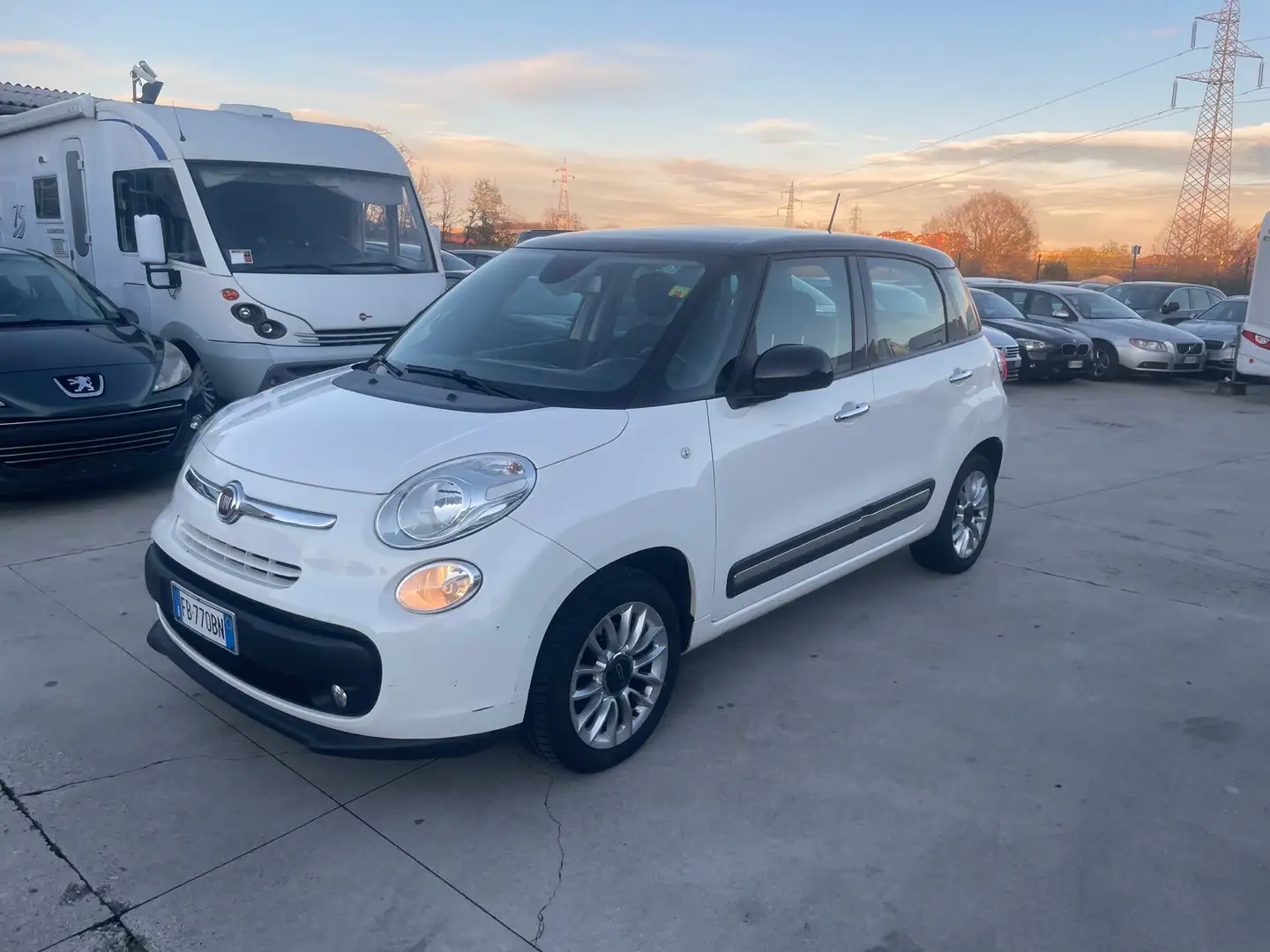 Fiat 500L 1.3 mjt Pop 95cv Euro 6 Bianco - 1