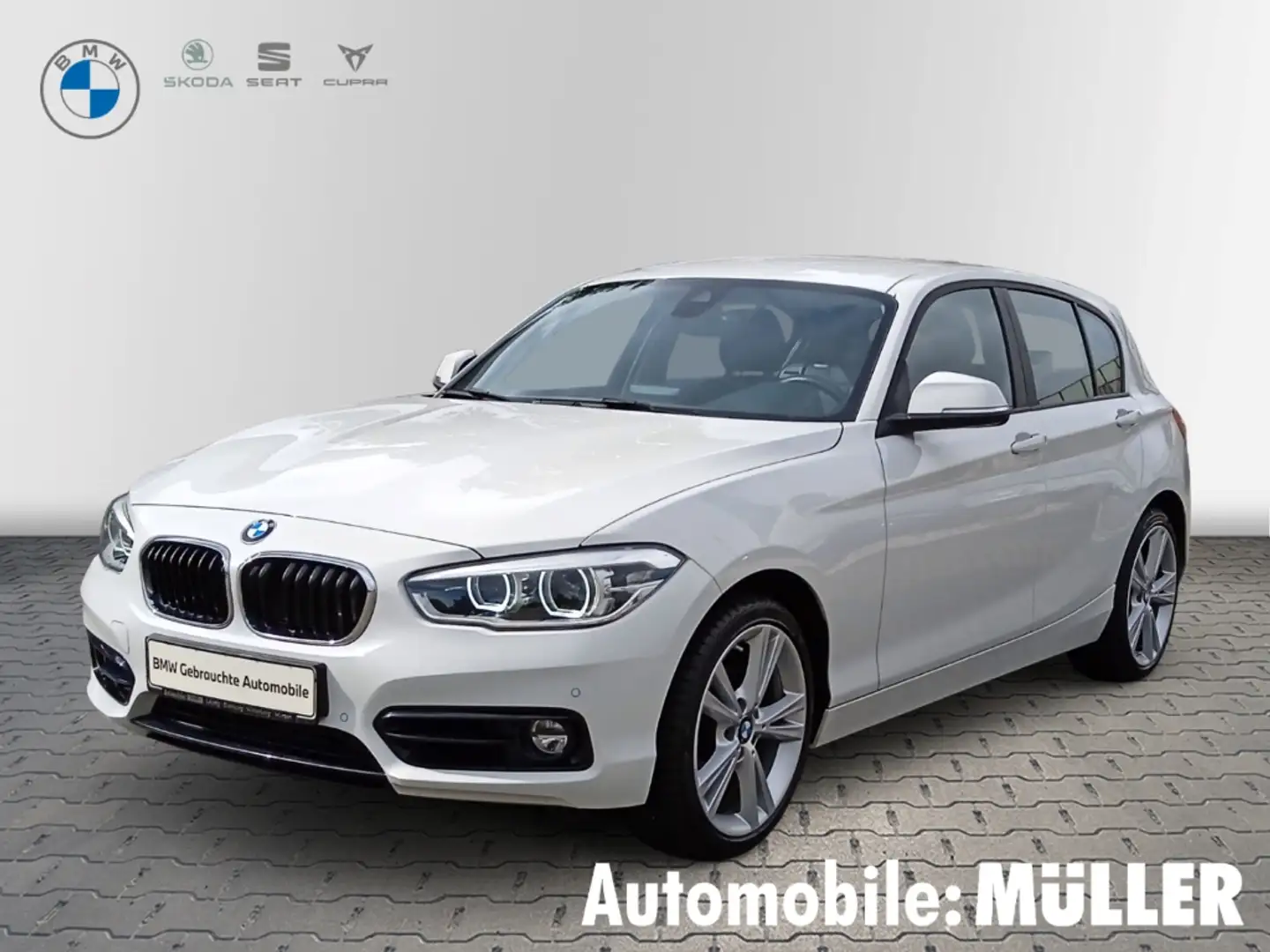 BMW 118 d Sport Line  5-Türer Navi Leder LED Mehrzonenklim Белый - 1