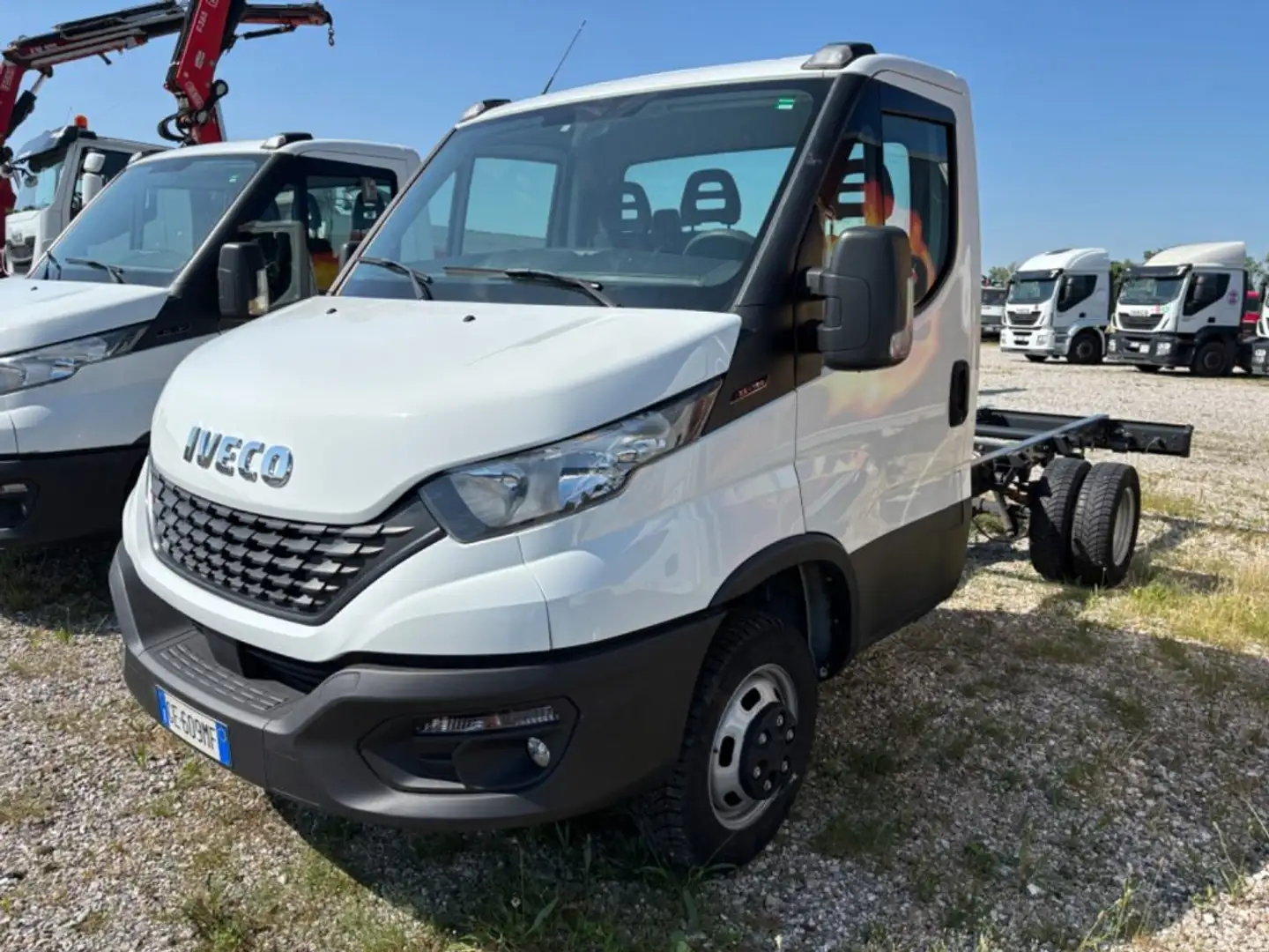 Iveco Daily 35C16 TELAIO Blanc - 1