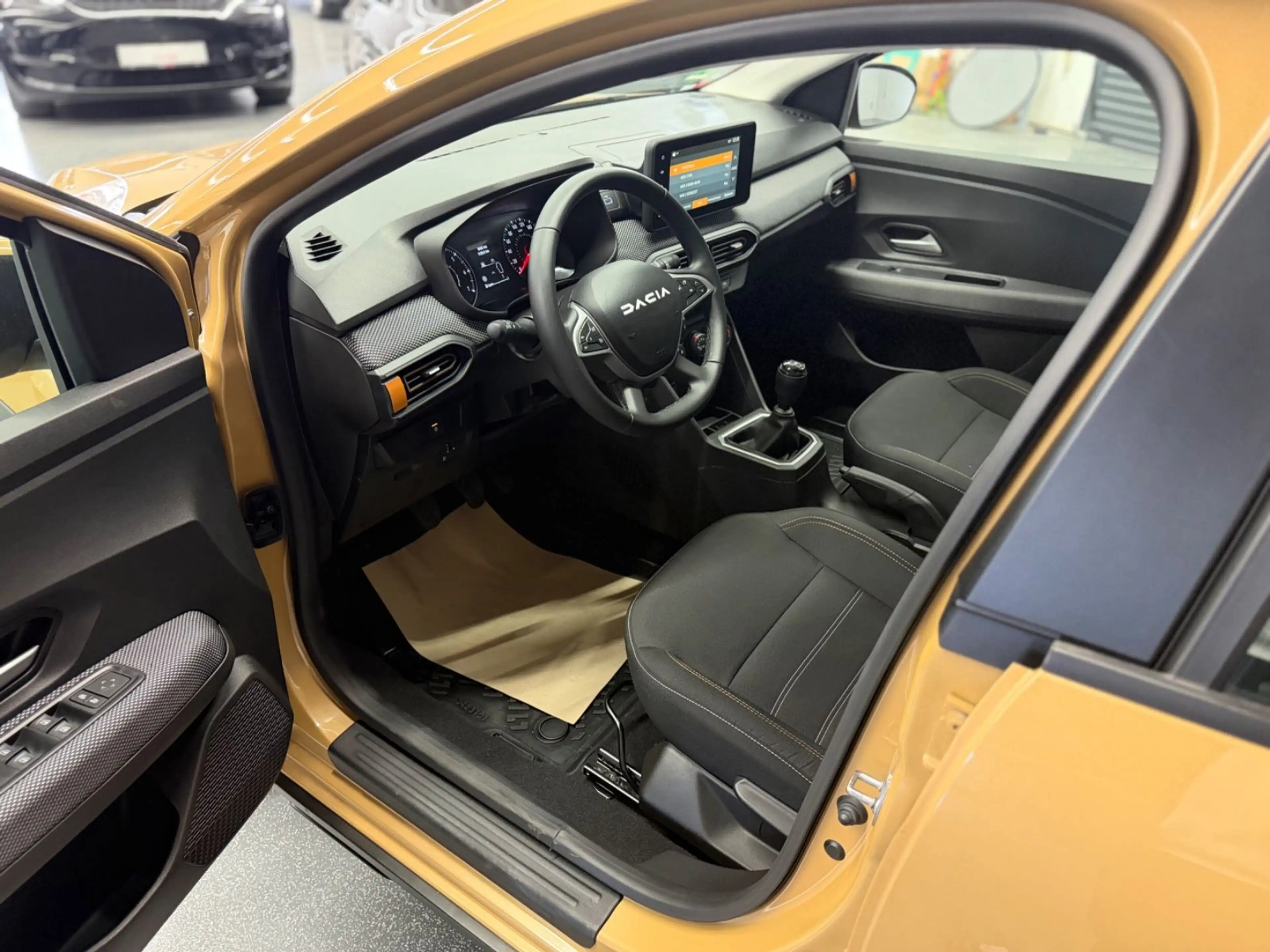 Dacia Sandero III 1.0 TCe Stepway LED CarPlay PDC — photo 11