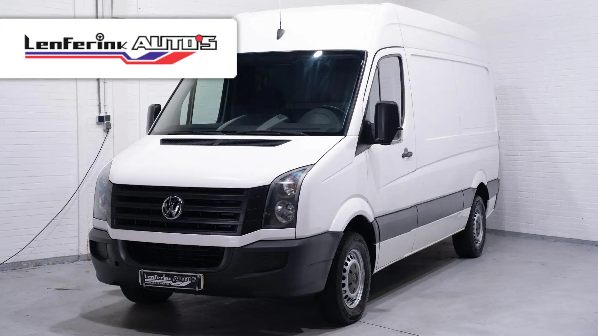 Volkswagen Crafter 30 2.0 TDI L2H2 Automaat Mecra Wit - 1