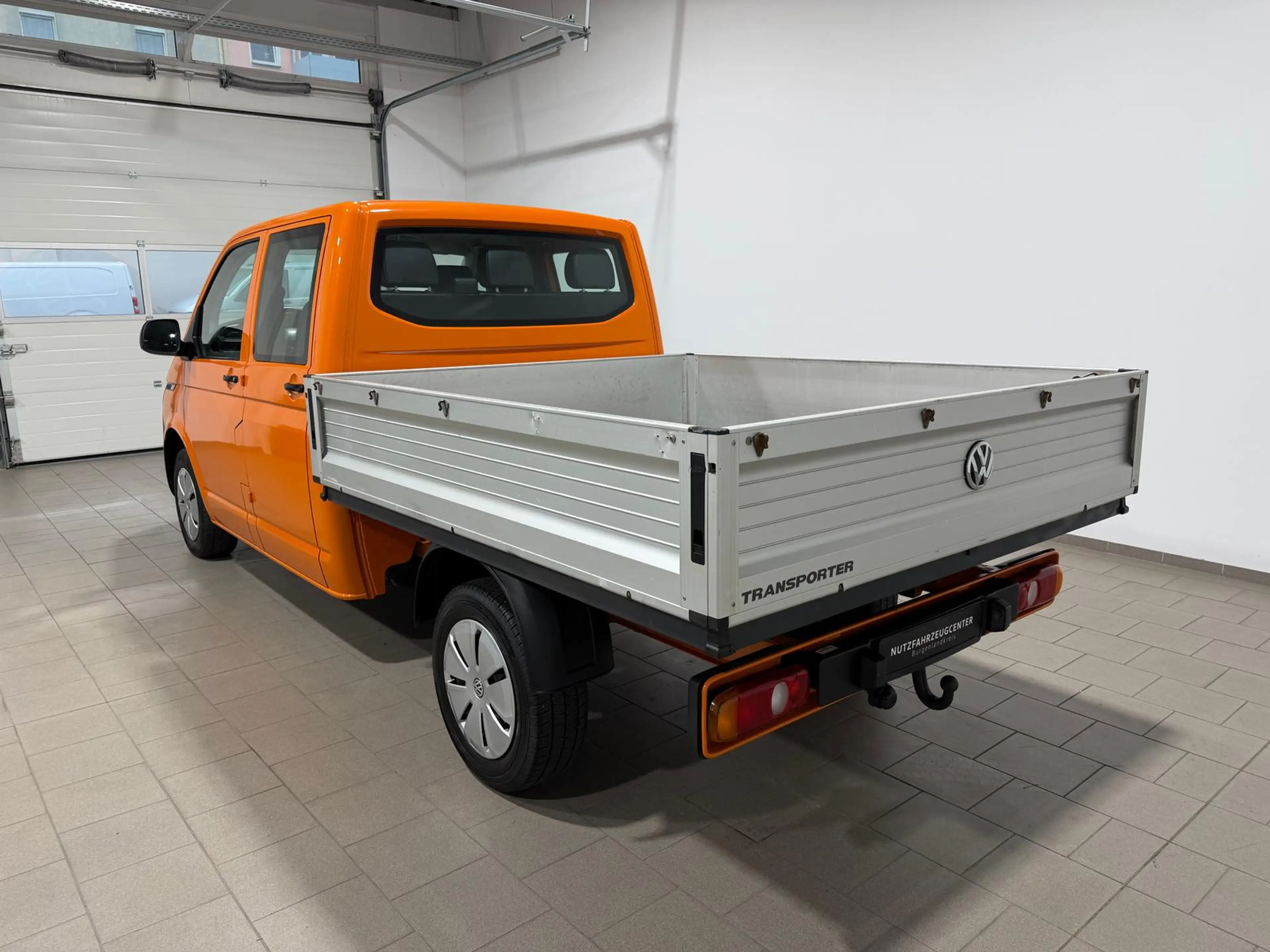 Volkswagen T6.1 Transporter T6.1 Pritsche-Doka (6-Si.),Klima,Radio,AHK — photo 4