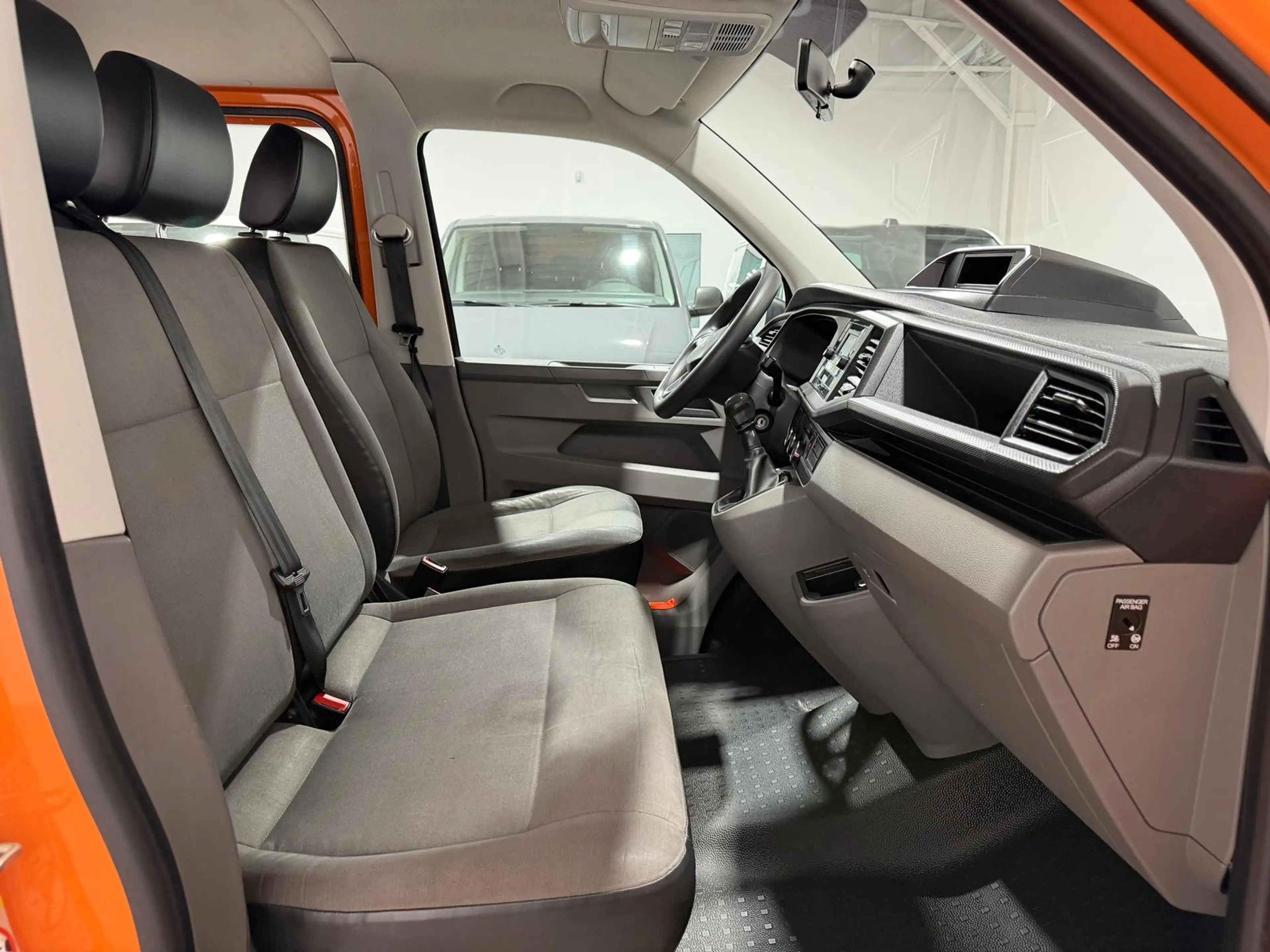 Volkswagen T6.1 Transporter T6.1 Pritsche-Doka (6-Si.),Klima,Radio,AHK — photo 7
