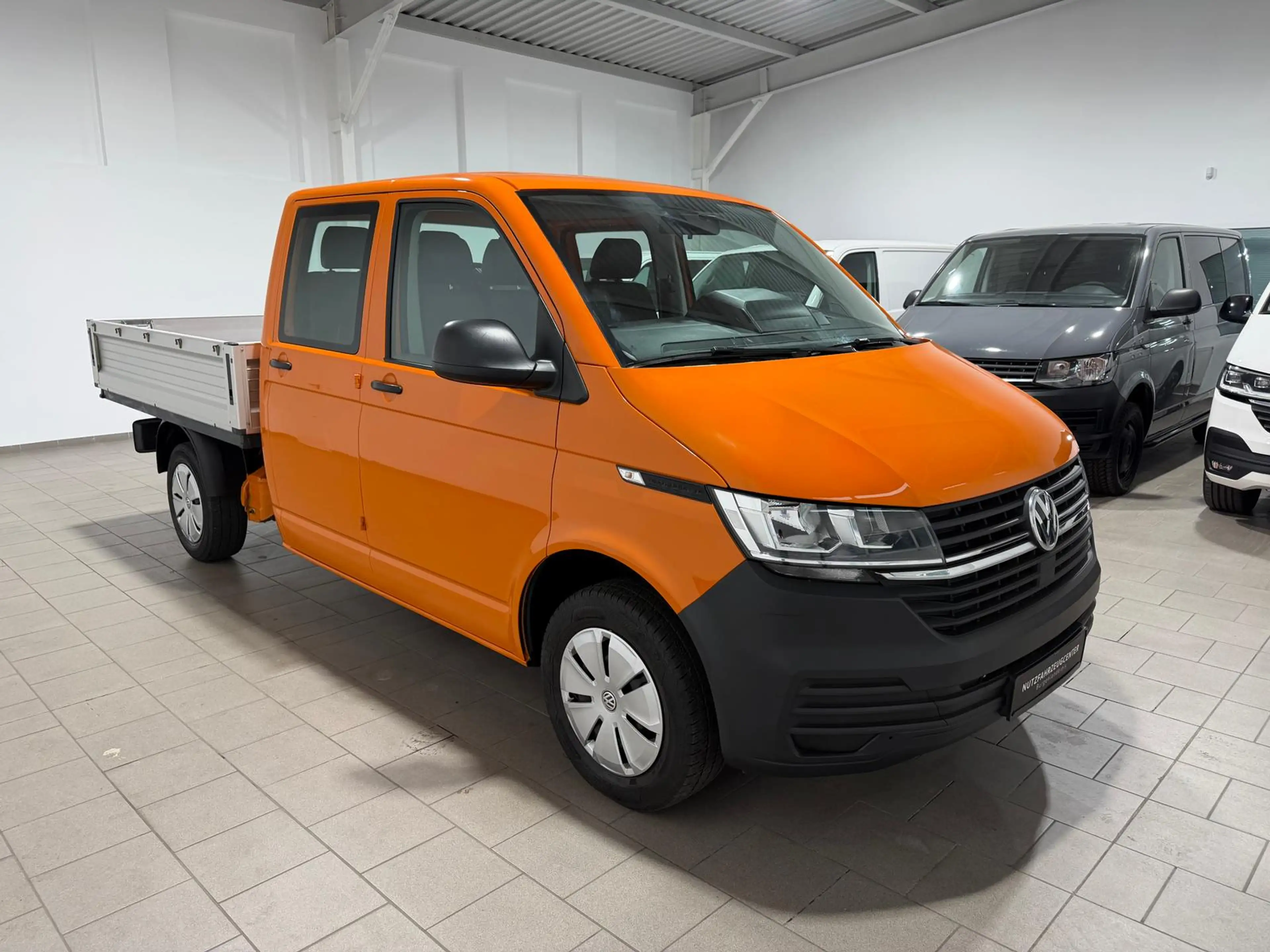 Volkswagen T6.1 Transporter T6.1 Pritsche-Doka (6-Si.),Klima,Radio,AHK — photo 2