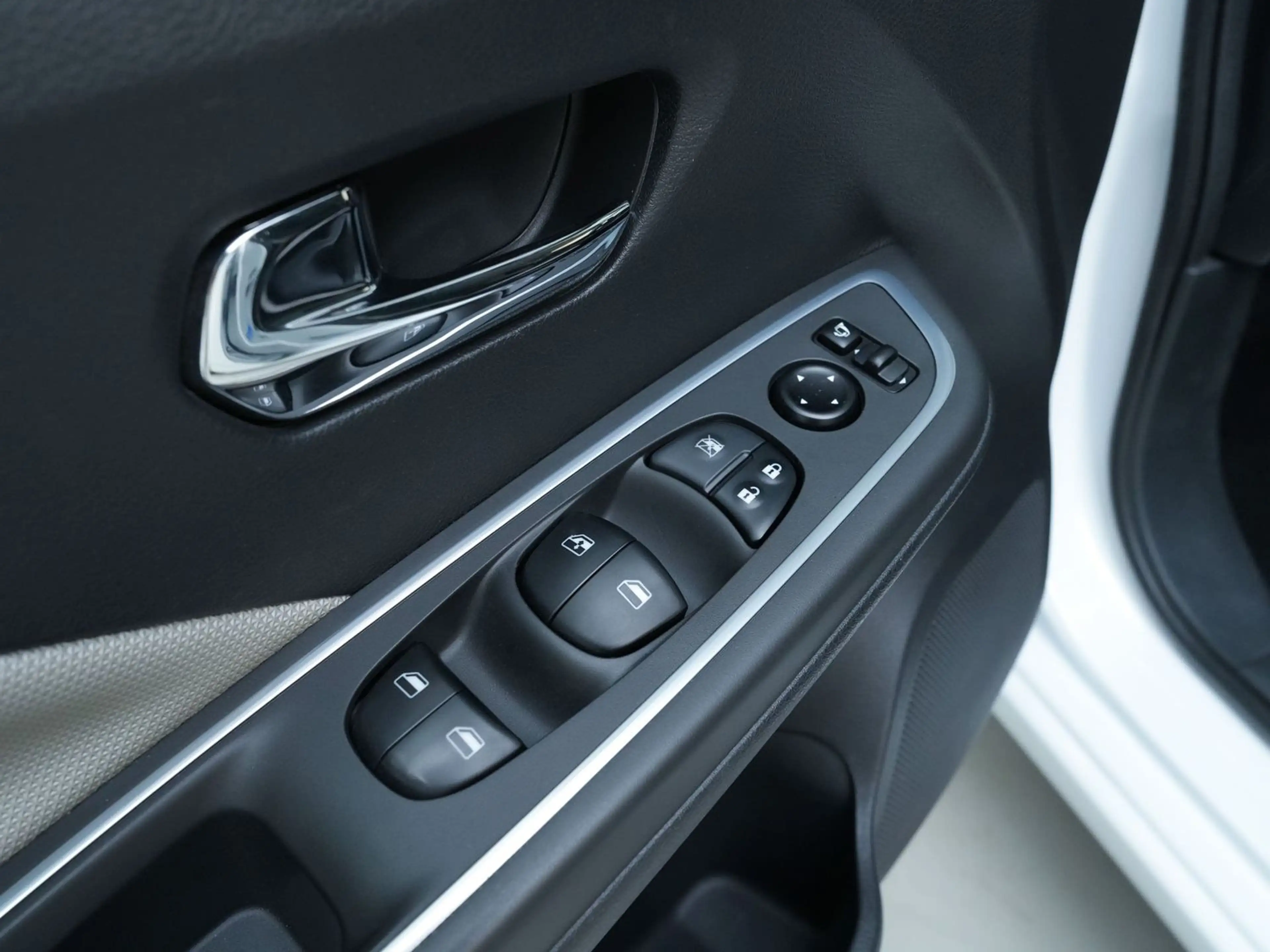 Nissan Micra Tekna*SPURH*BOSE*AUTOMATIK*360* — photo 12