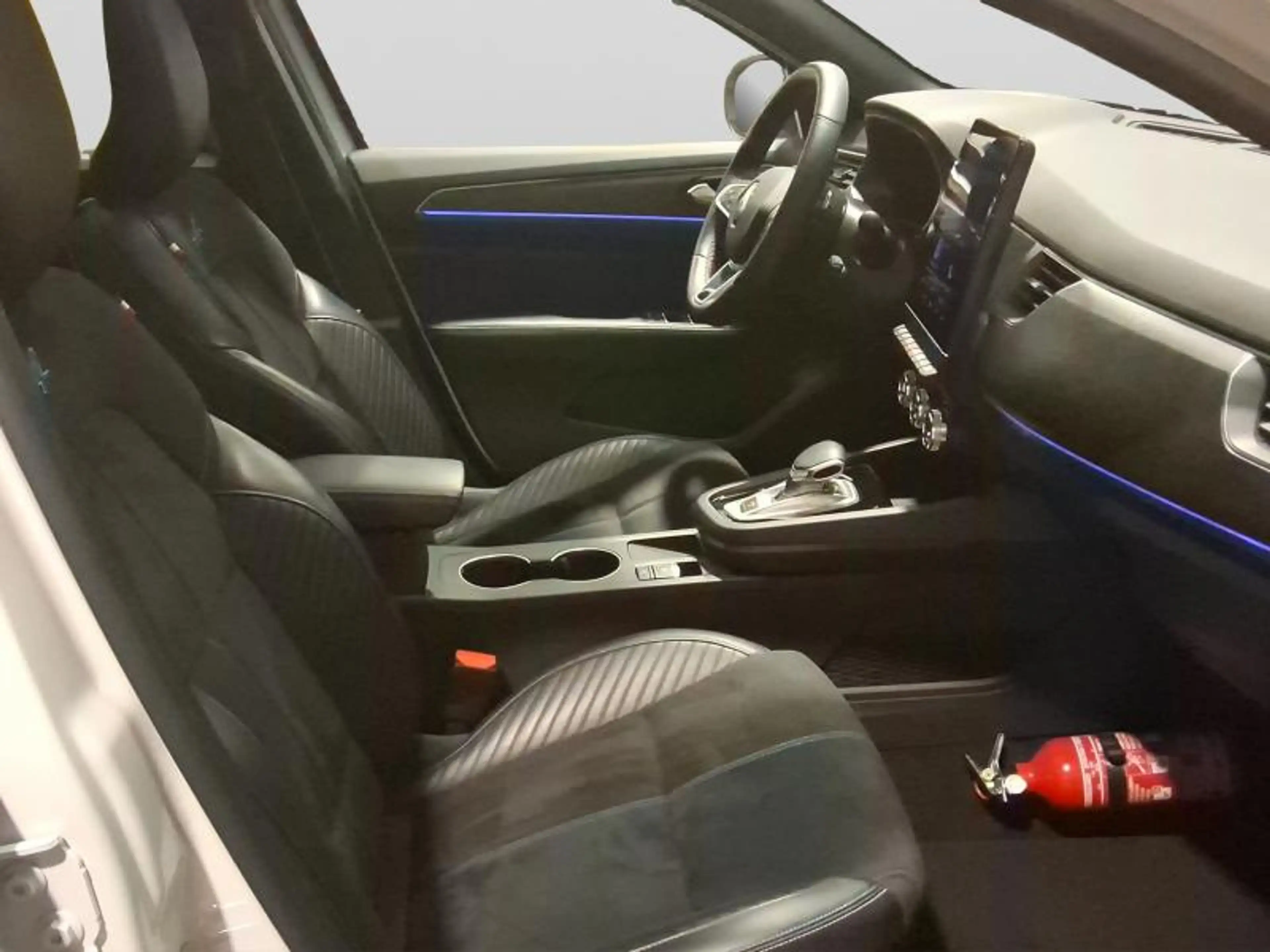 Renault Arkana Esprit Alpine Mild Hybrid 160 EDC — photo 13