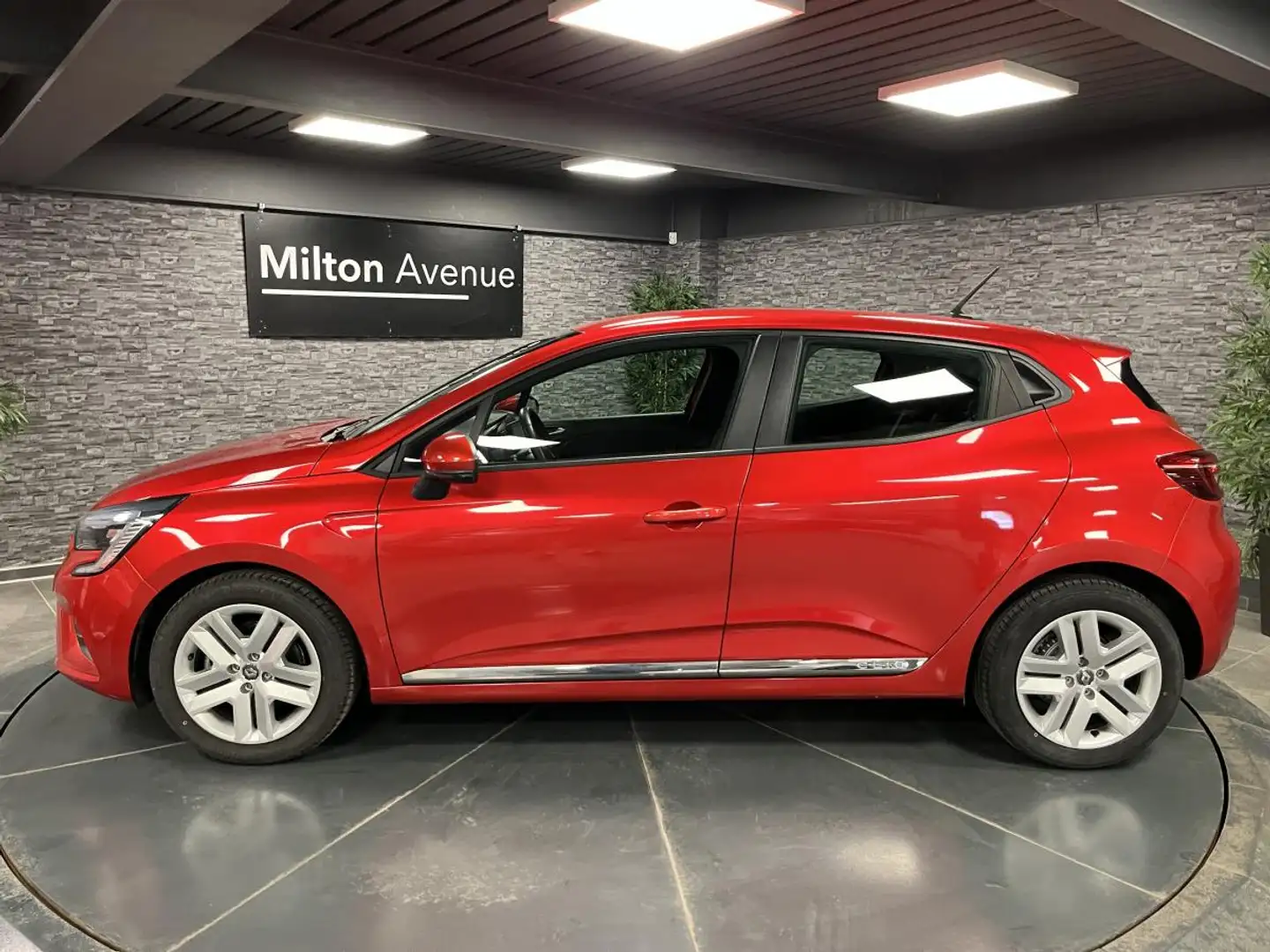 Renault Clio Clio 1.5 Blue dCi - 100 - Business Rouge - 2