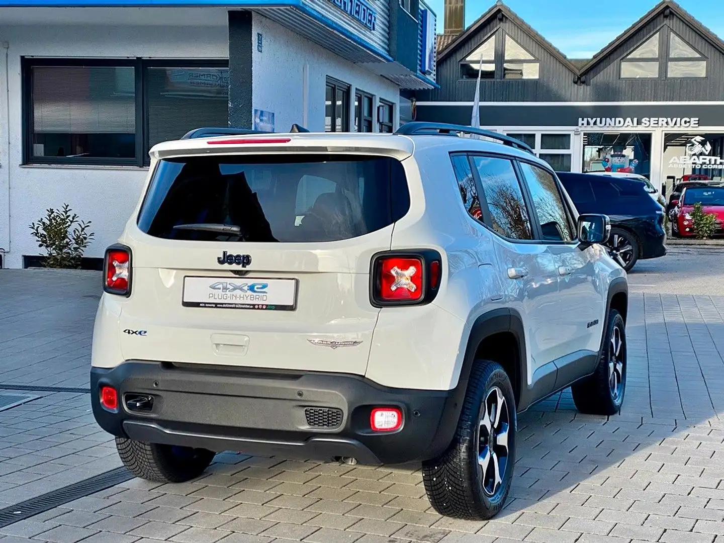 Jeep Renegade PHEV 4Xe AT 1.3 T "Trailhawk" Leder, SD Weiß - 2