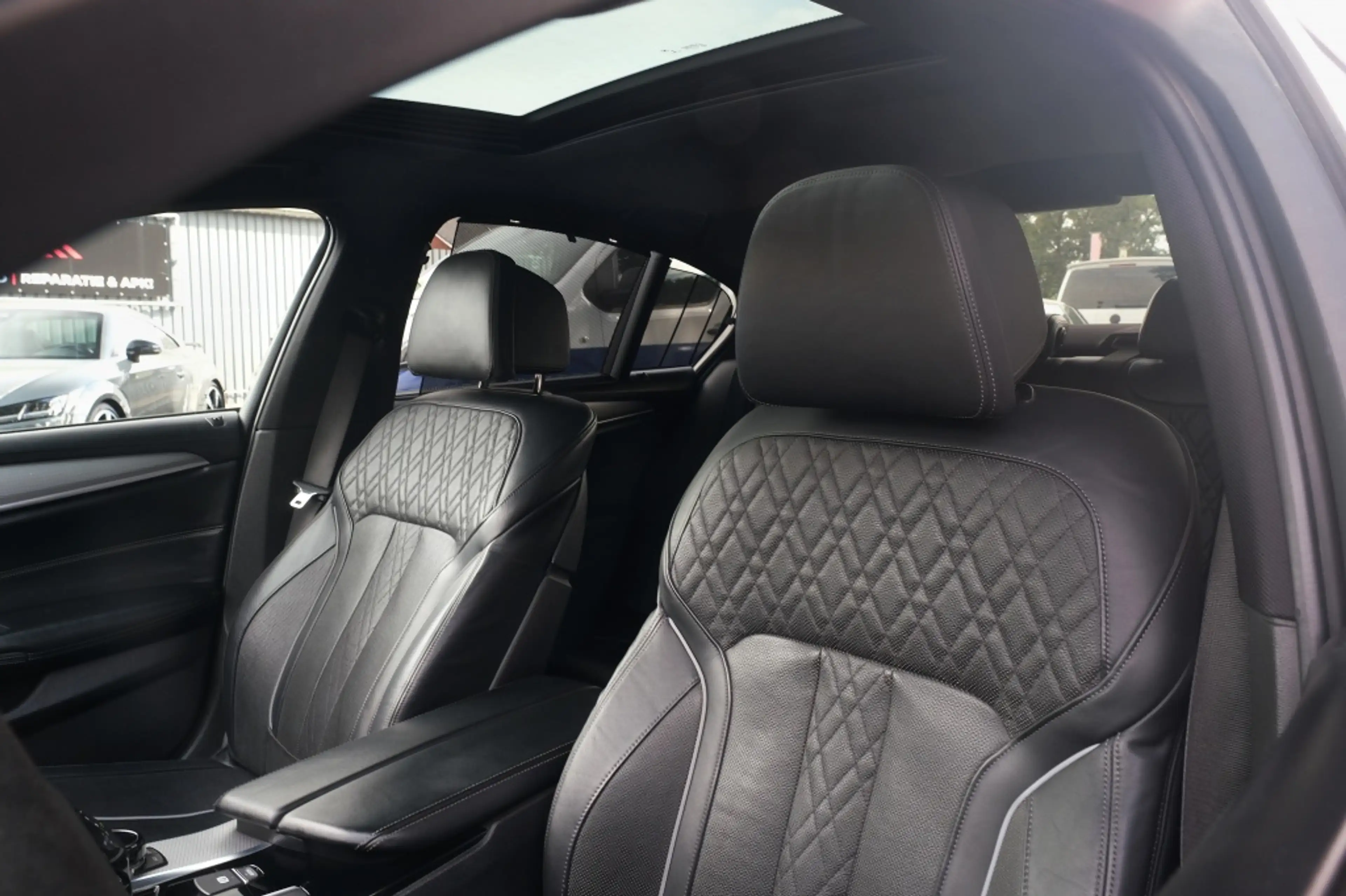 BMW M550 5-serie M550i xDrive M-Sport , Comfortstoelen, Pan — photo 3