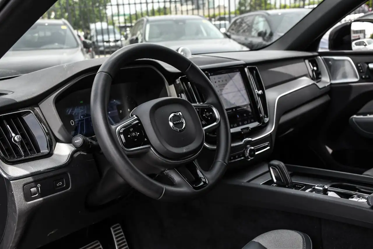 Volvo XC60 снимка Volvo XC60