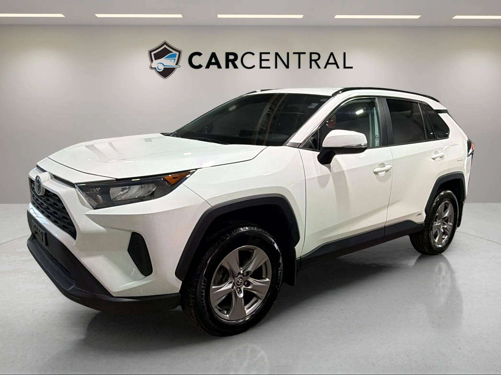 White 2023 Toyota RAV4 Hybrid SUV / Crossover All-Wheel Drive Automatic