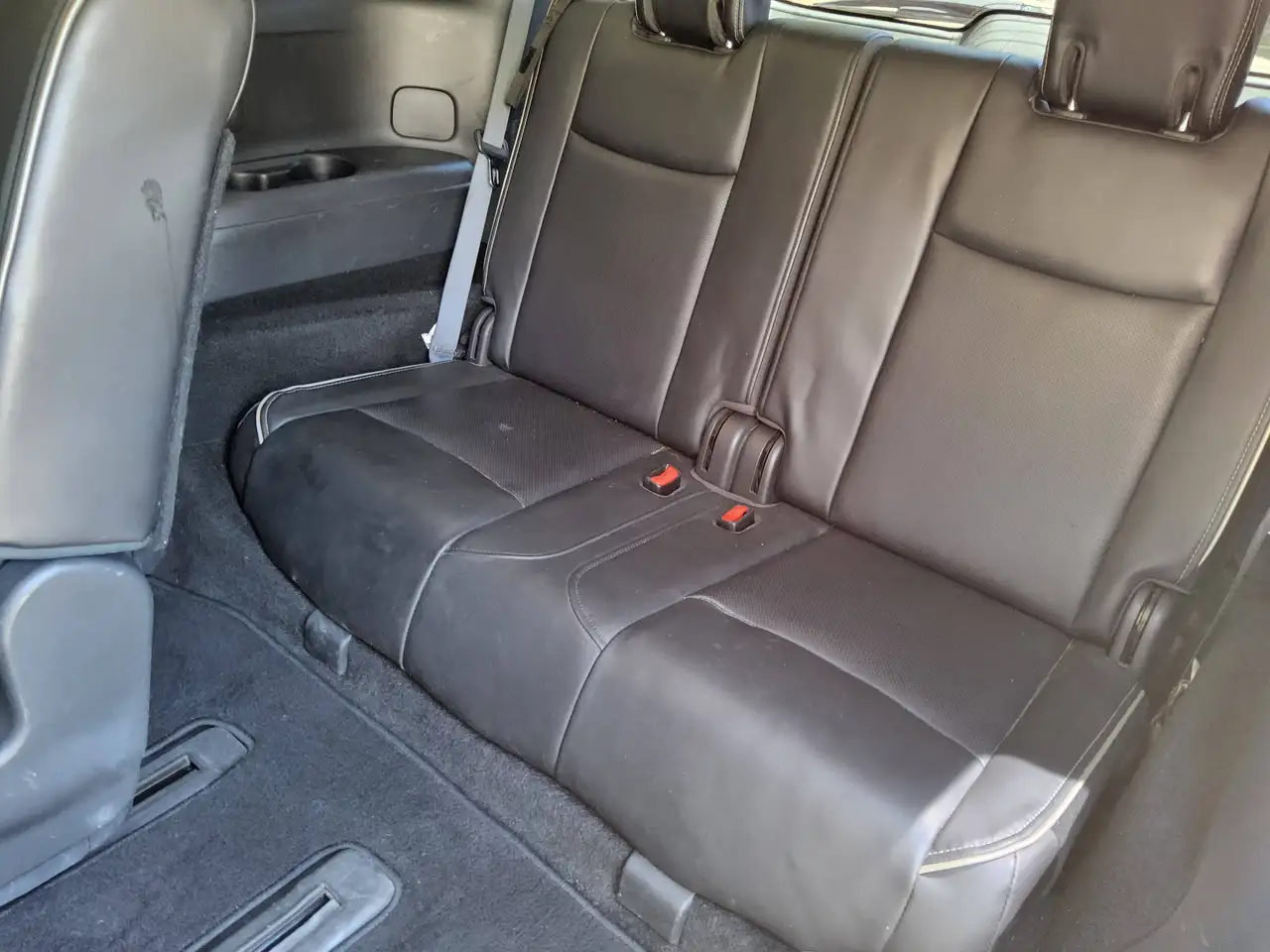 Infiniti QX60 снимка Infiniti QX60