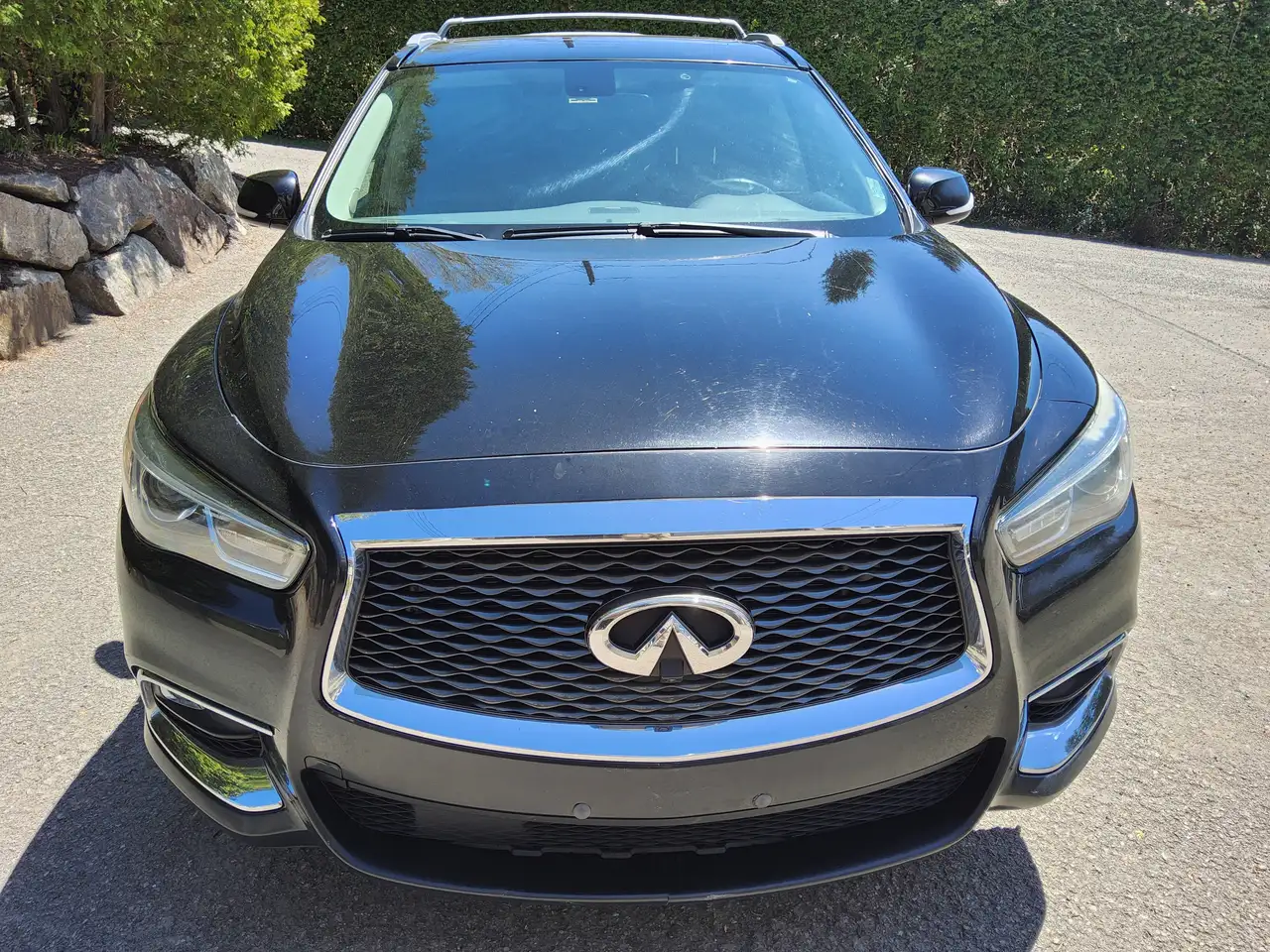 Infiniti QX60 снимка Infiniti QX60
