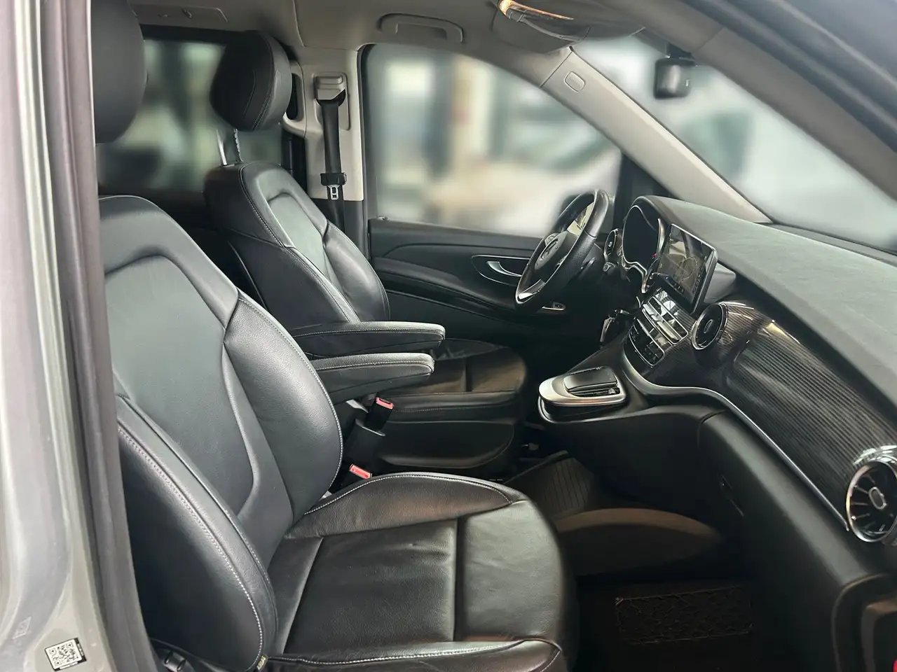 Mercedes-Benz V-Class lang LED*MBUX*AHK 2,5t*AMG*Kamera*Standhzg, миниатюра 8