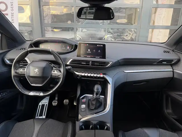 Peugeot 5008 view 7
