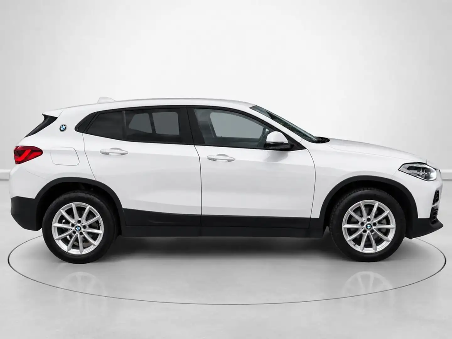 BMW X2 sDrive 18iA Blanco - 2
