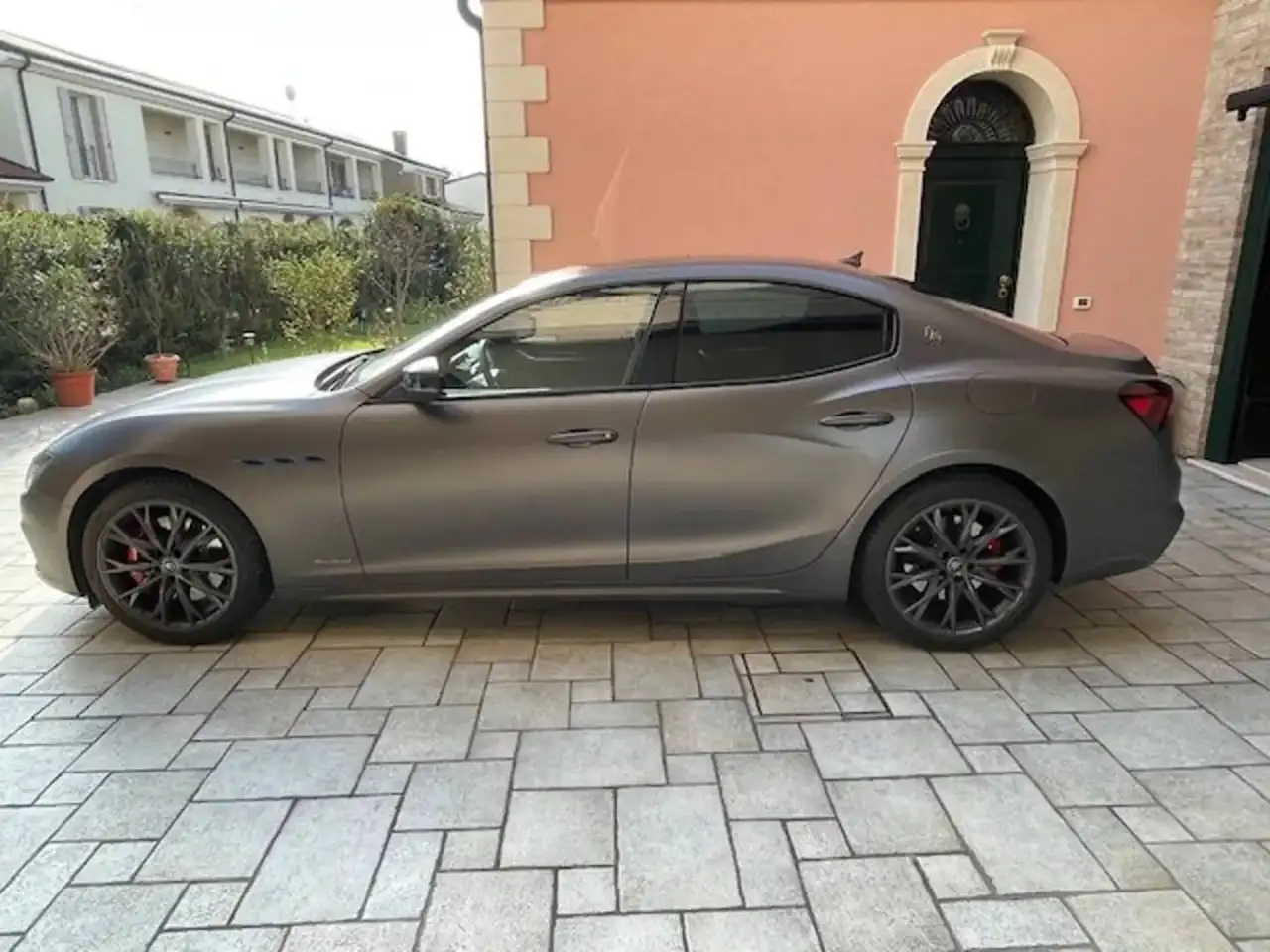 Maserati Ghibli 2022
