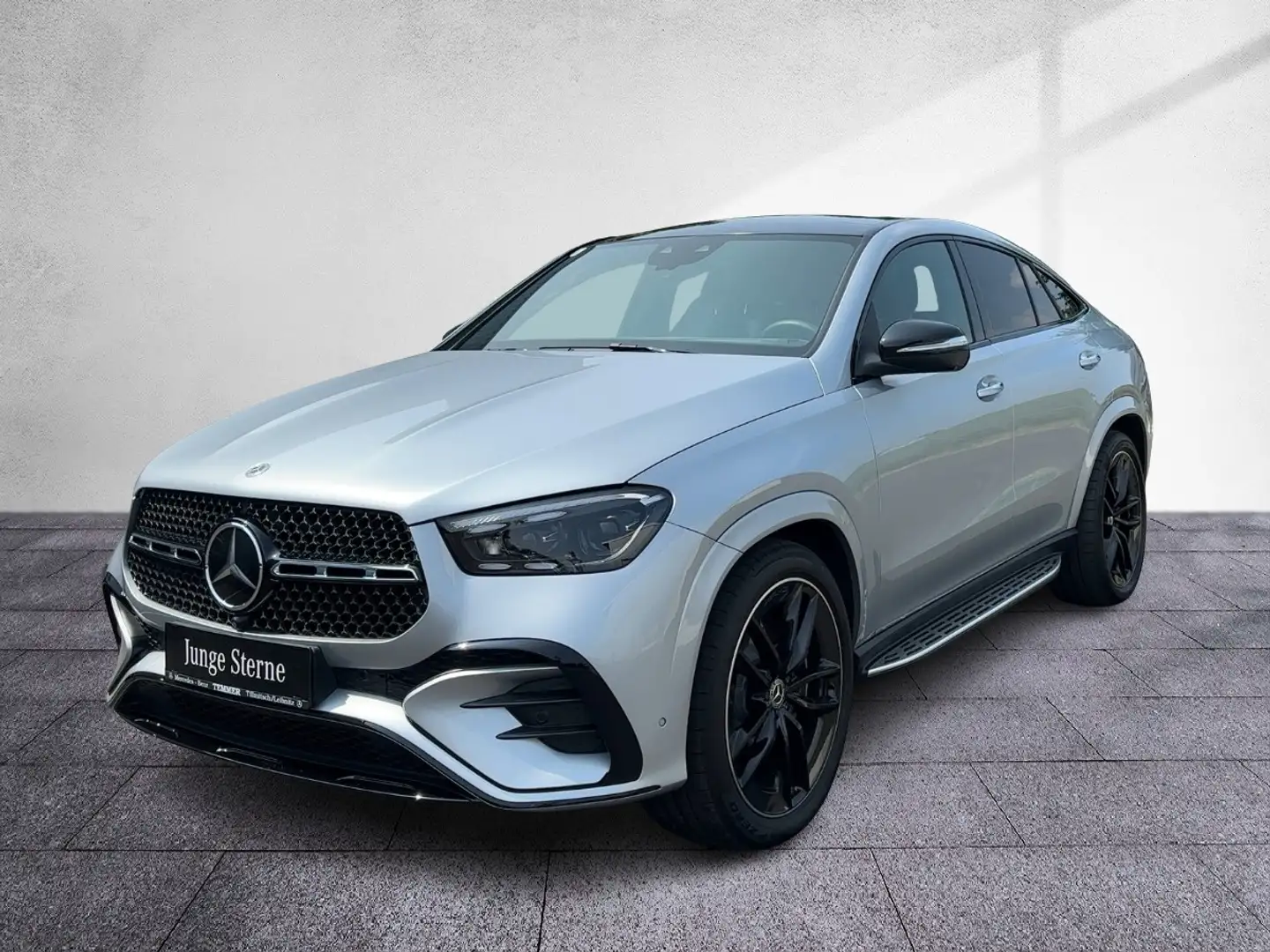 Mercedes-Benz GLE 450 d 4MATIC Coupé NP € 139.396 AMG Distr AHV Silber - 2