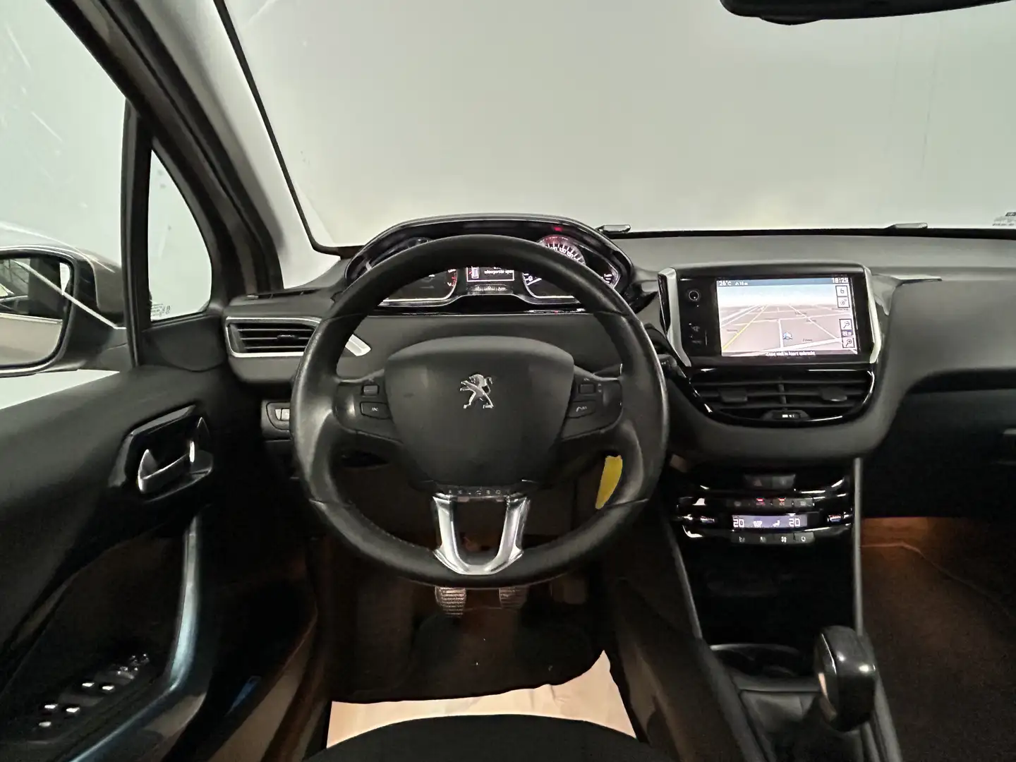 Peugeot 208 1.4 VTi Allure Cruise|Sportstoelen|Navi|PDC Grijs - 2