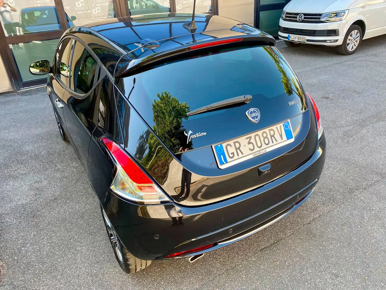 Lancia Ypsilon 2023 — фото 7