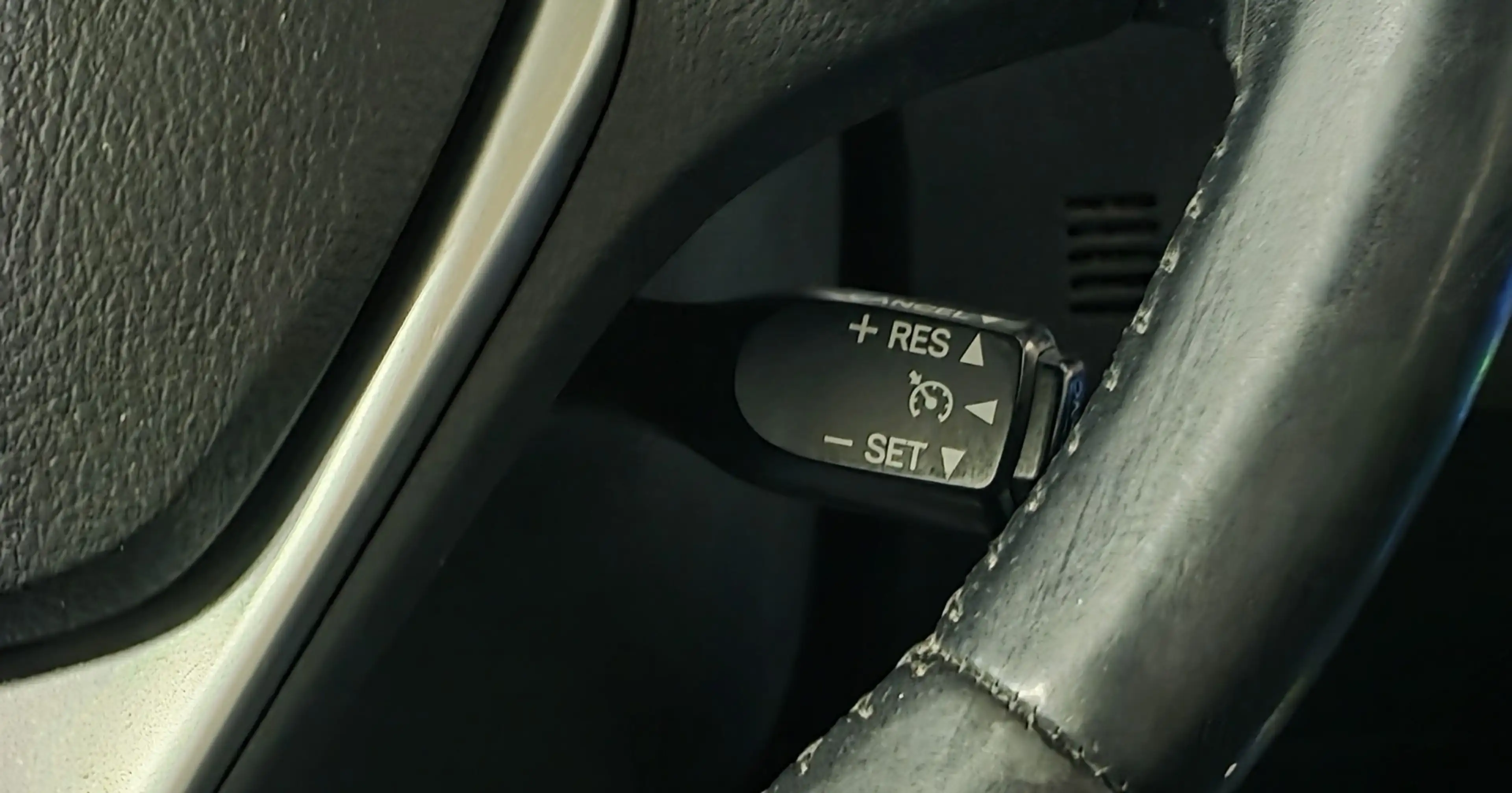 Toyota Auris Touring Sports 1.8 Hybrid Aspiration Dealer Onderh — photo 20