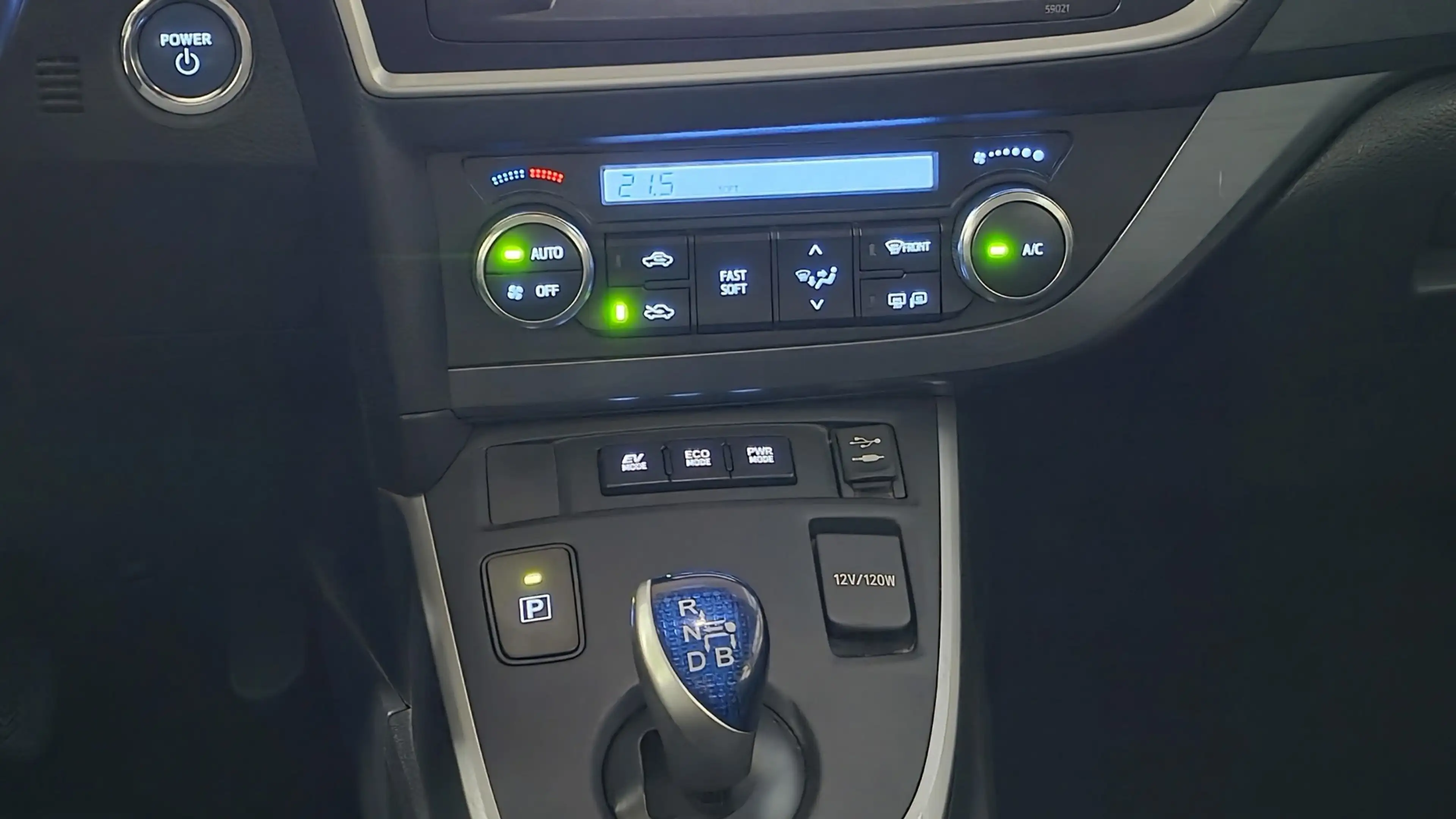 Toyota Auris Touring Sports 1.8 Hybrid Aspiration Dealer Onderh — photo 14