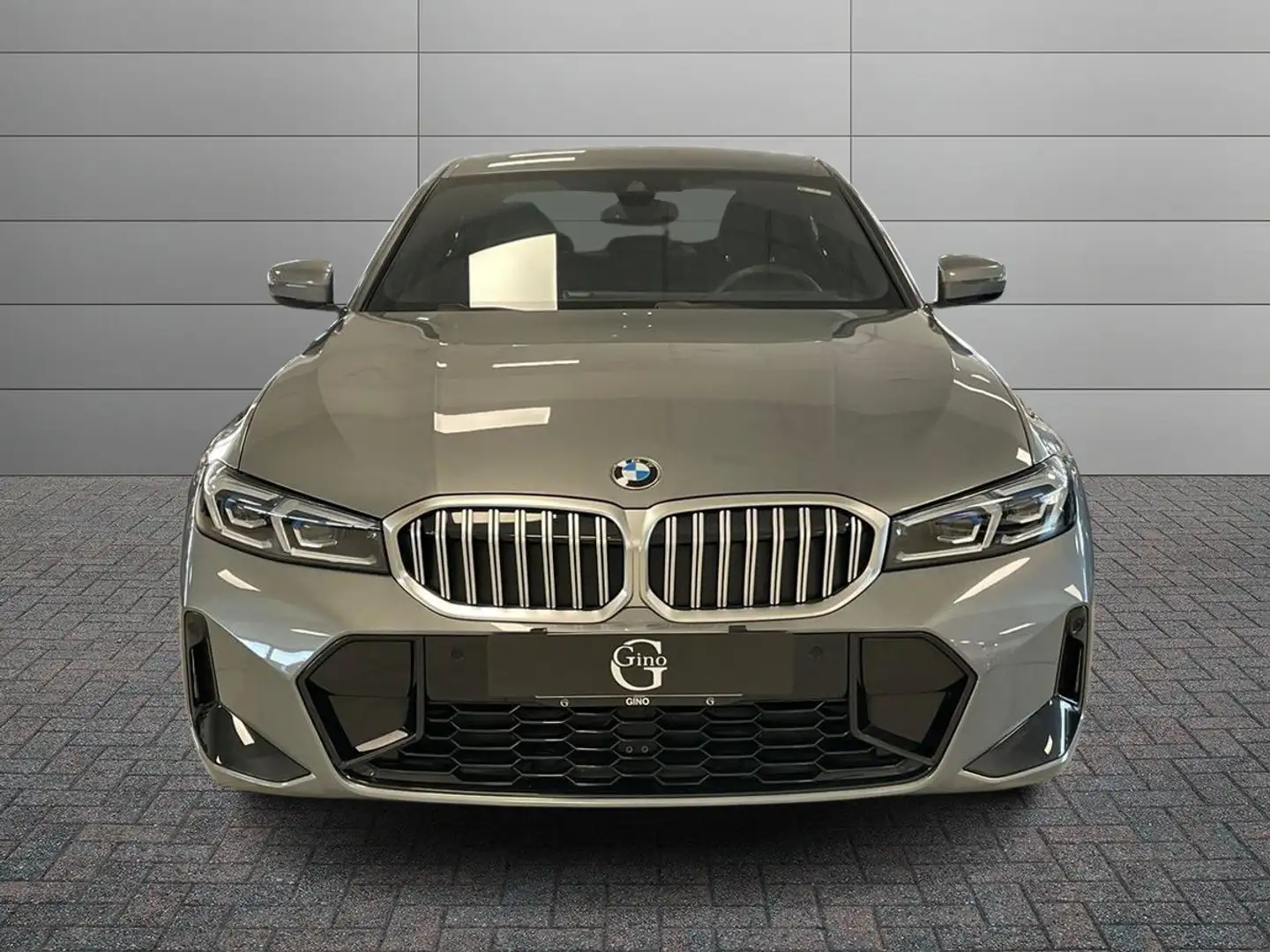 BMW 320 d mhev 48V MSport auto Grau - 2