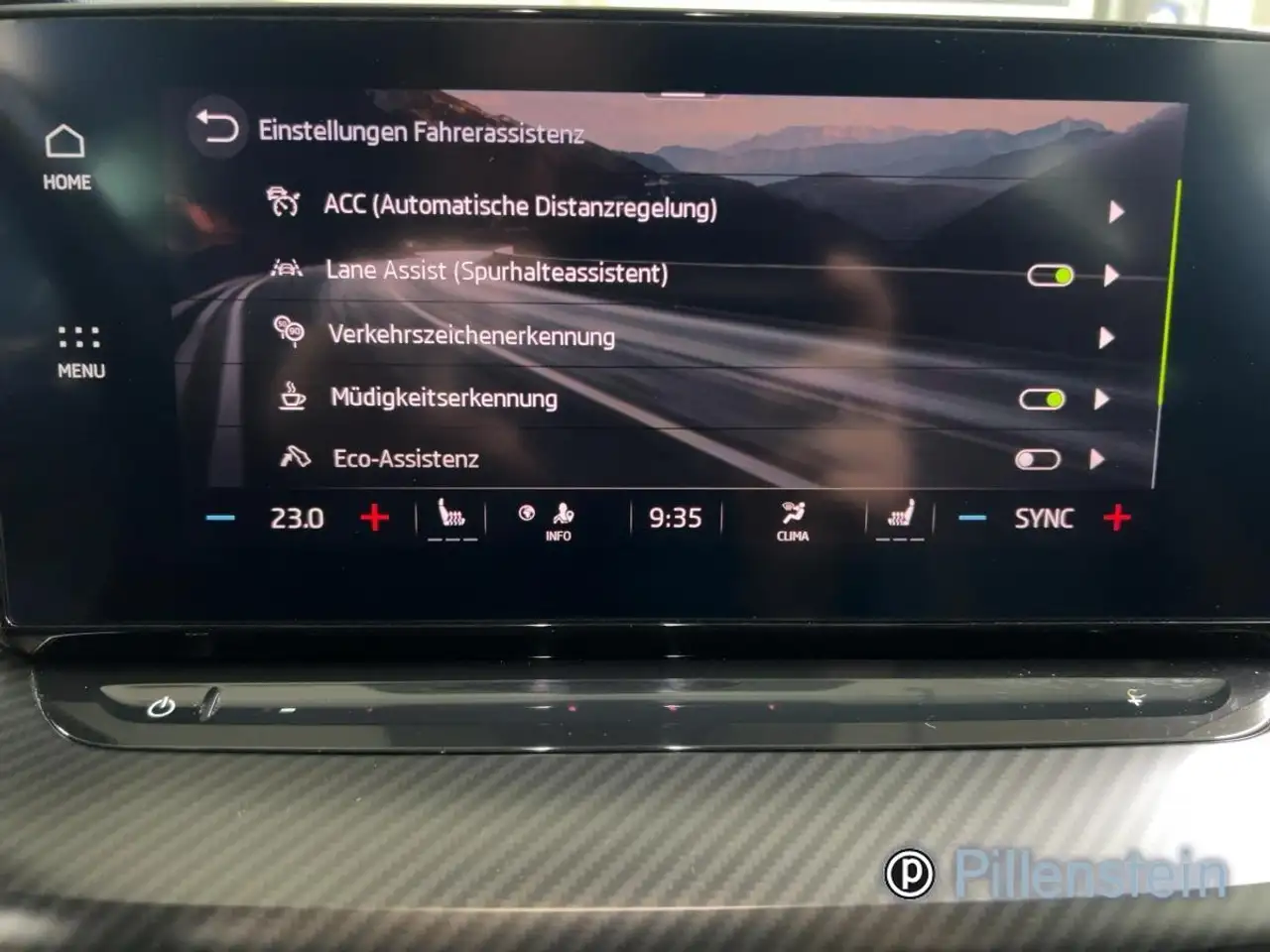 Skoda Octavia LIMO TDI RS EDITION NAVI+AHK+HUD+19"+DCC+KAM, миниатюра 12