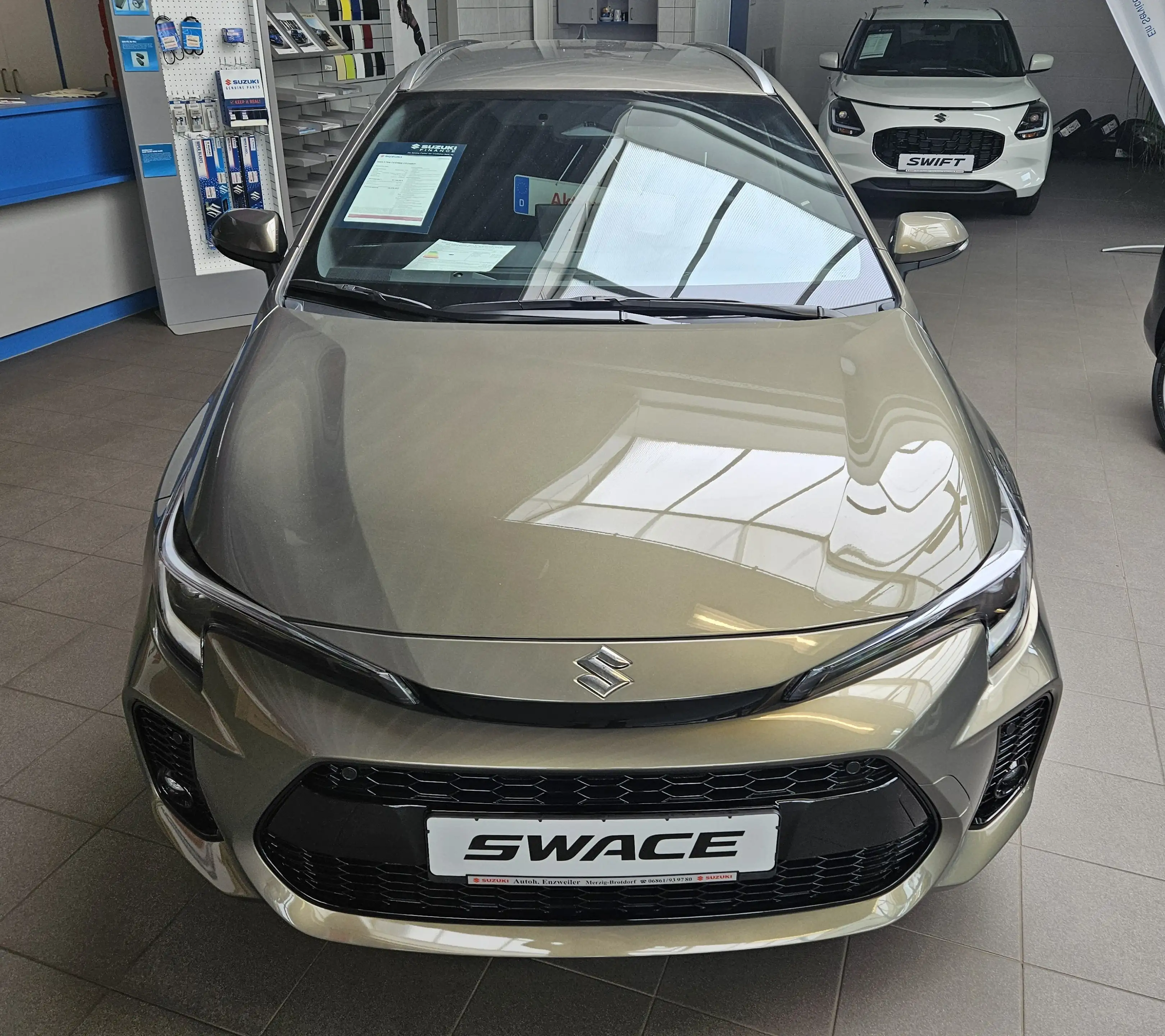 Suzuki Swace 1.8 Hybrid Comfort+ — photo 6