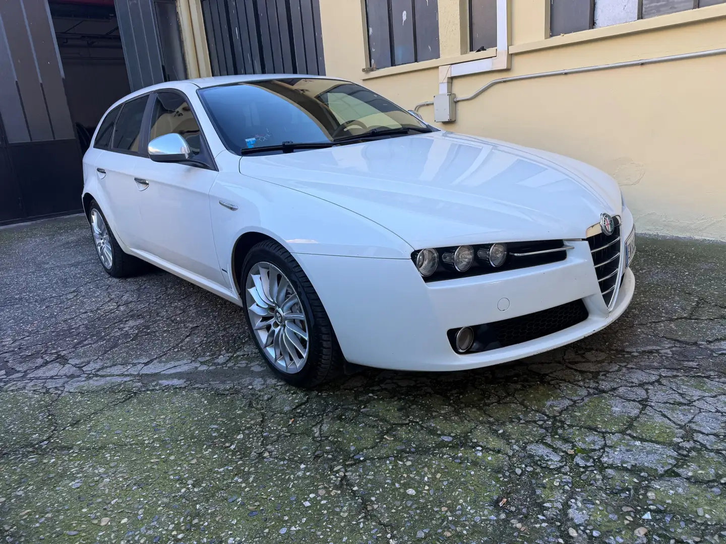 Alfa Romeo Sportwagon 159 SW 2.0 jtdm Super 136cv - 1