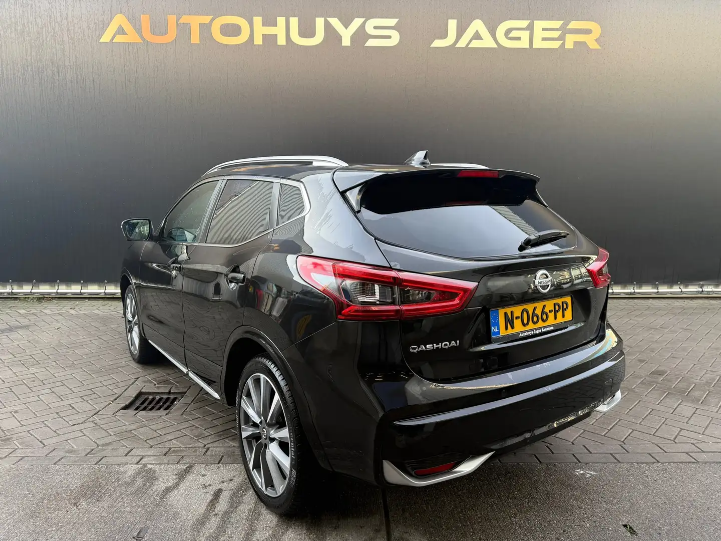 Nissan Qashqai 1.3 DIG-T Tekna + Pano Leer Memory Bose Noir - 2