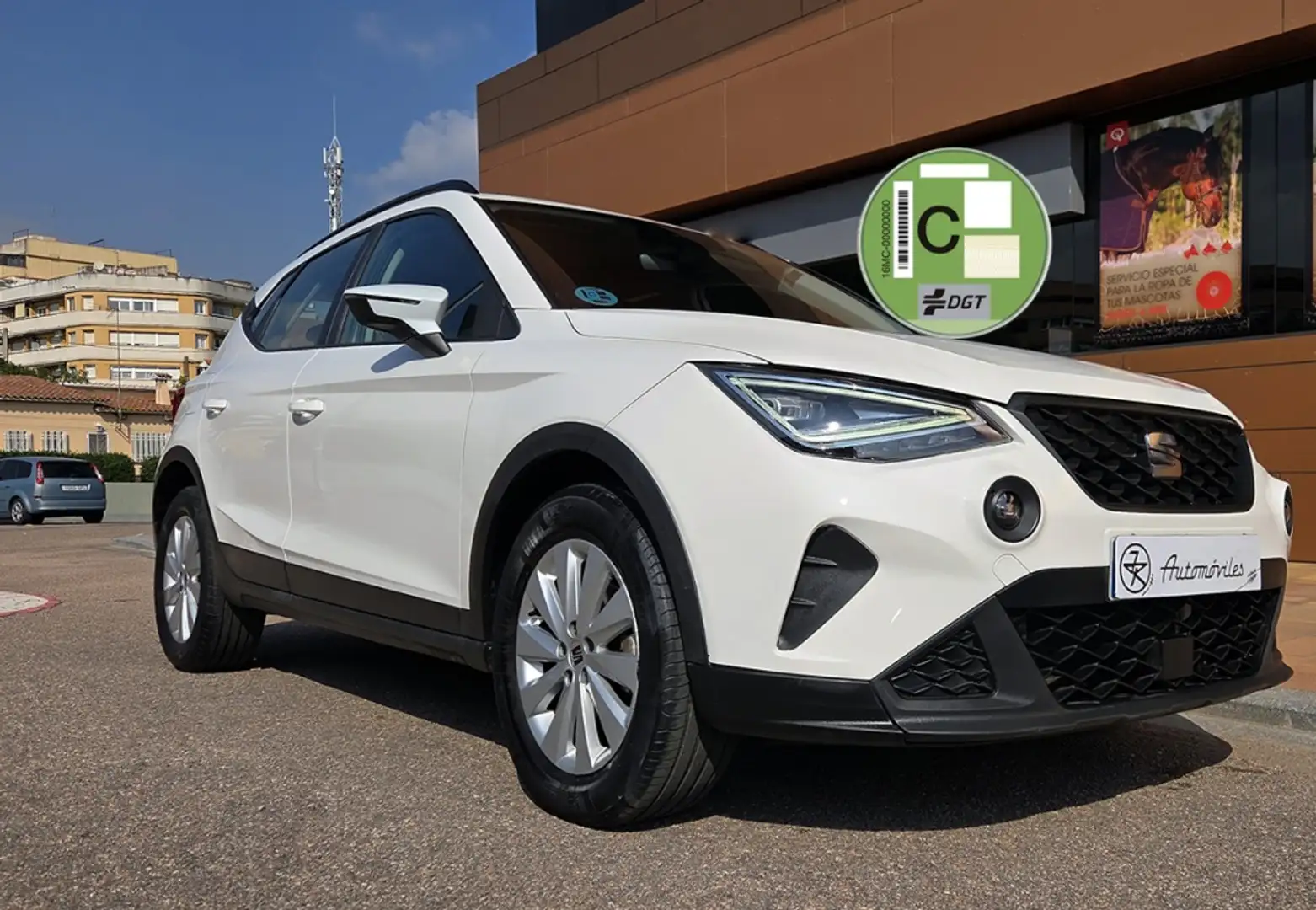 SEAT Arona 1.0 TSI S&S Style 110 Blanco - 2