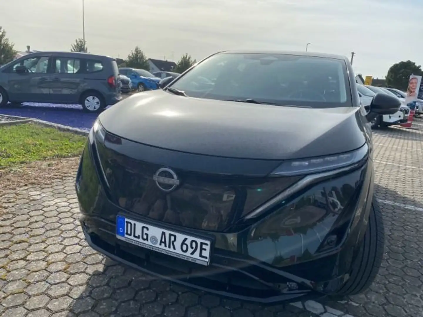 Nissan Ariya Evolve Pack mit Schiebedach Zelená - 2