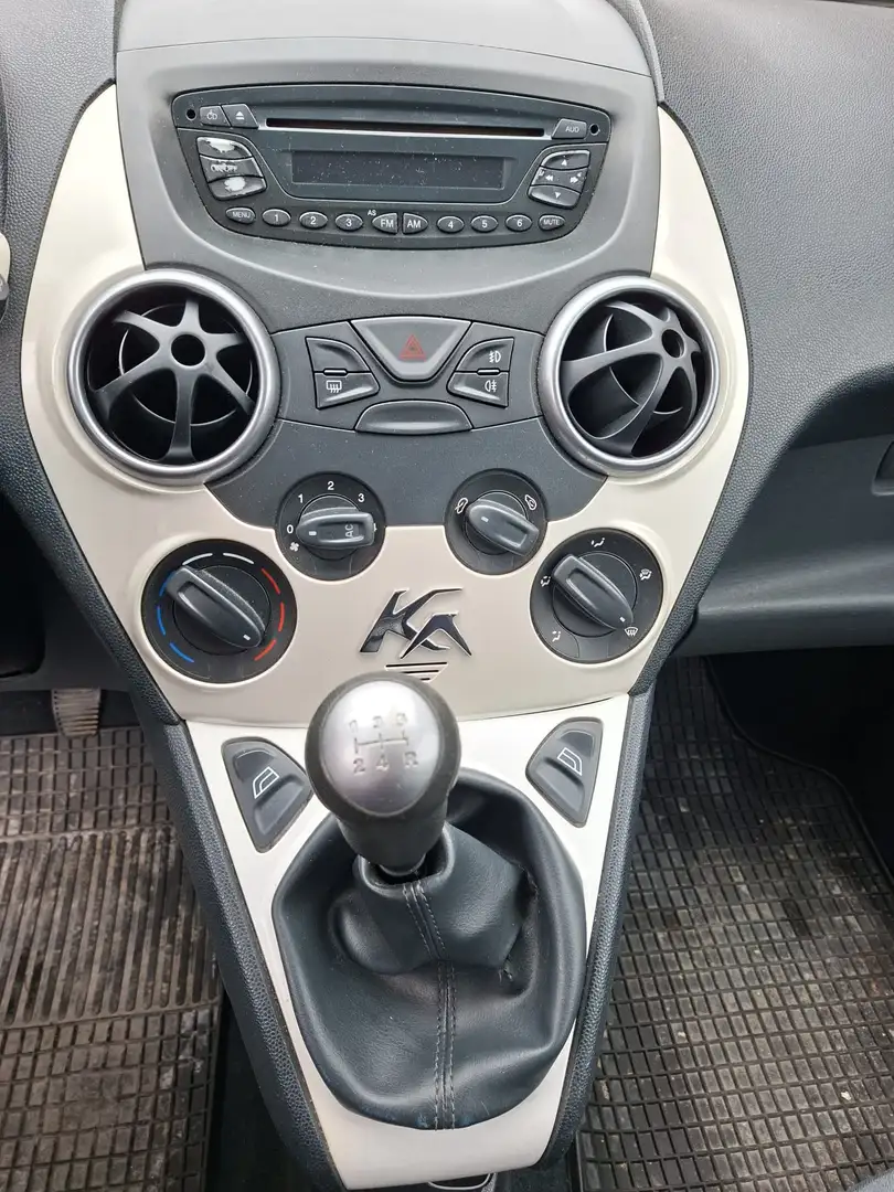 Ford Ka/Ka+ Ka 1,2 Titanium Titanium Weiß - 2