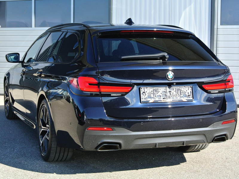 BMW 520 d touring Aut. *M-Sportpaket * LED * HUD * — photo 2