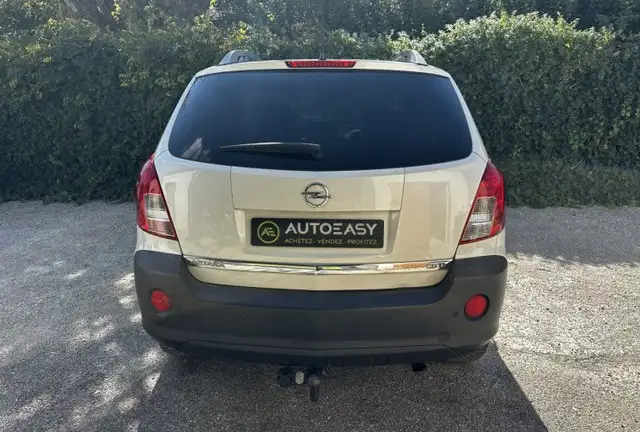 Opel Antara view 4