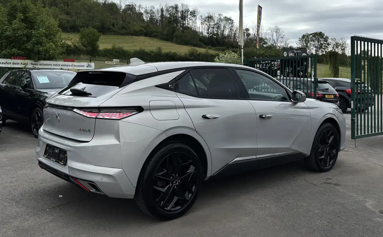 DS Automobiles DS 4 2022