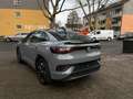 Volkswagen ID.5 Pro *KEYLESS*360*MEMORY*AMBIENTE*VIRT CKPT* Gris - thumbnail 4