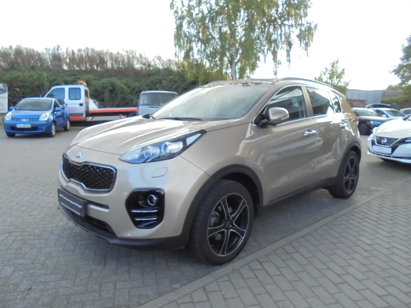 Kia Sportage Spirit 1.6 GDI 2WD 6MT JBL Navi Tempomat Bi-Xenon Bronze - 2