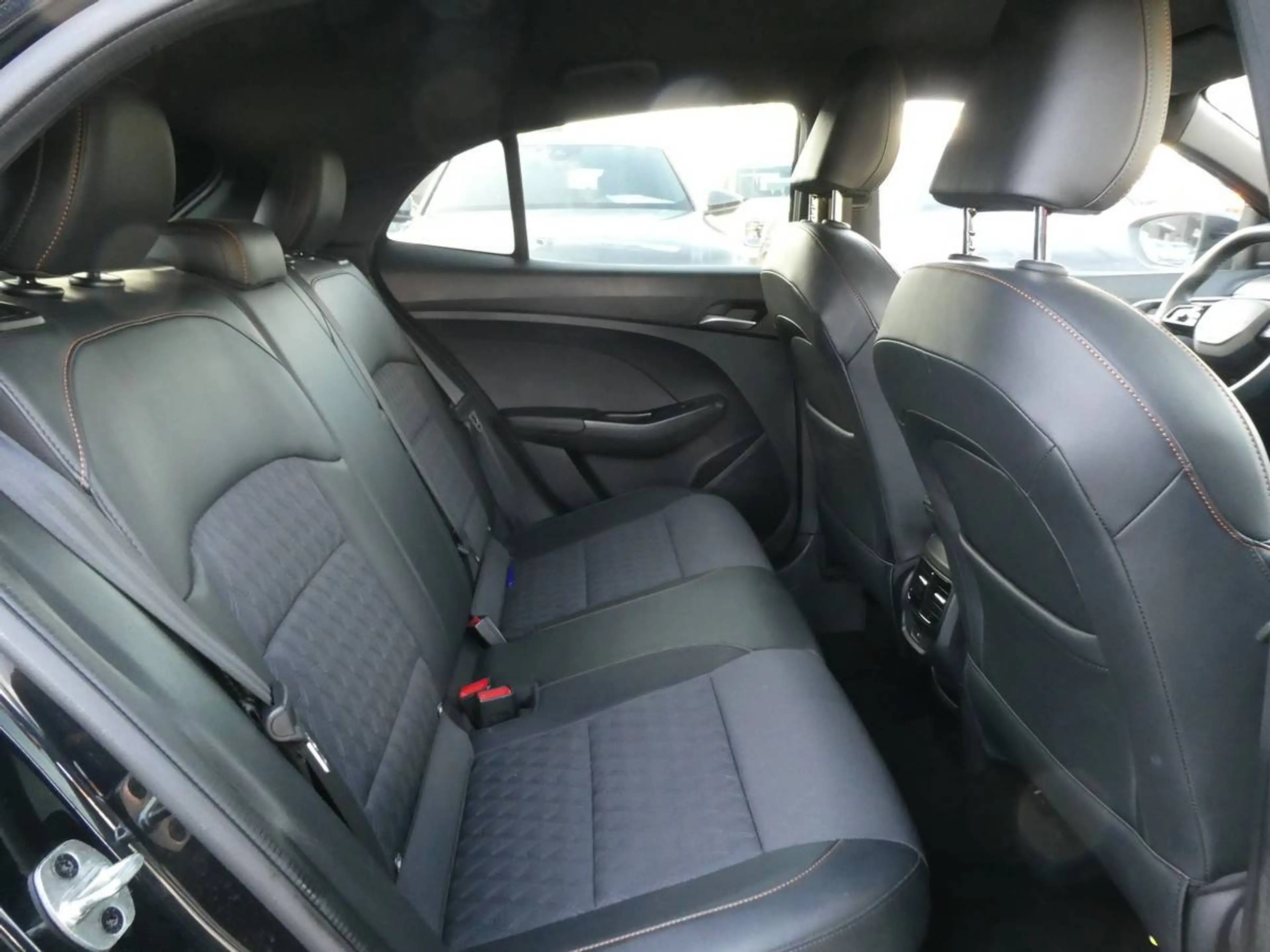 MG MG3 1.5 Hybrid+ 195pk Luxury Luxe 360 Cam BLIS ACC Leder '25 25000km (55752) — photo 10
