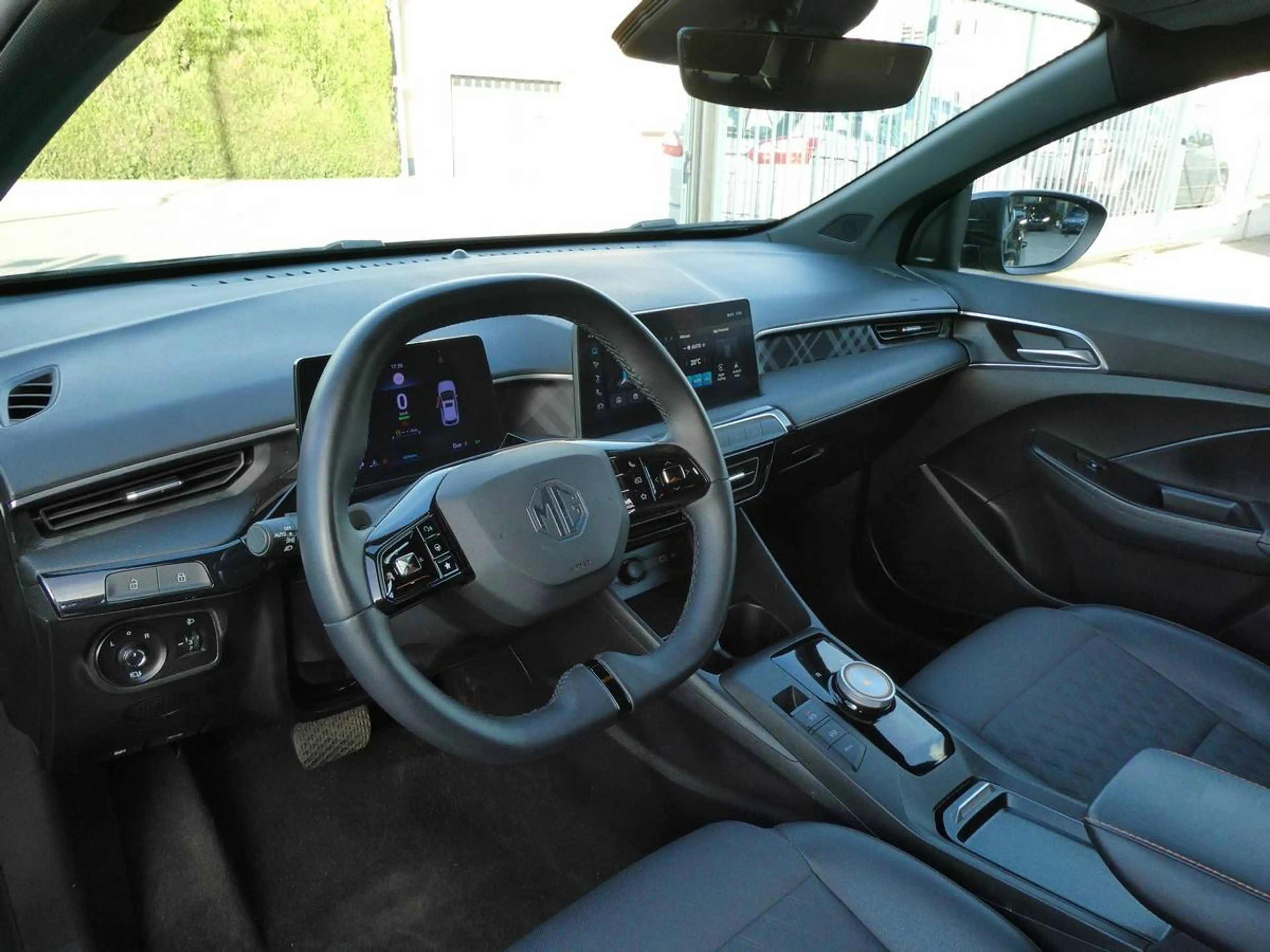 MG MG3 1.5 Hybrid+ 195pk Luxury Luxe 360 Cam BLIS ACC Leder '25 25000km (55752) — photo 13