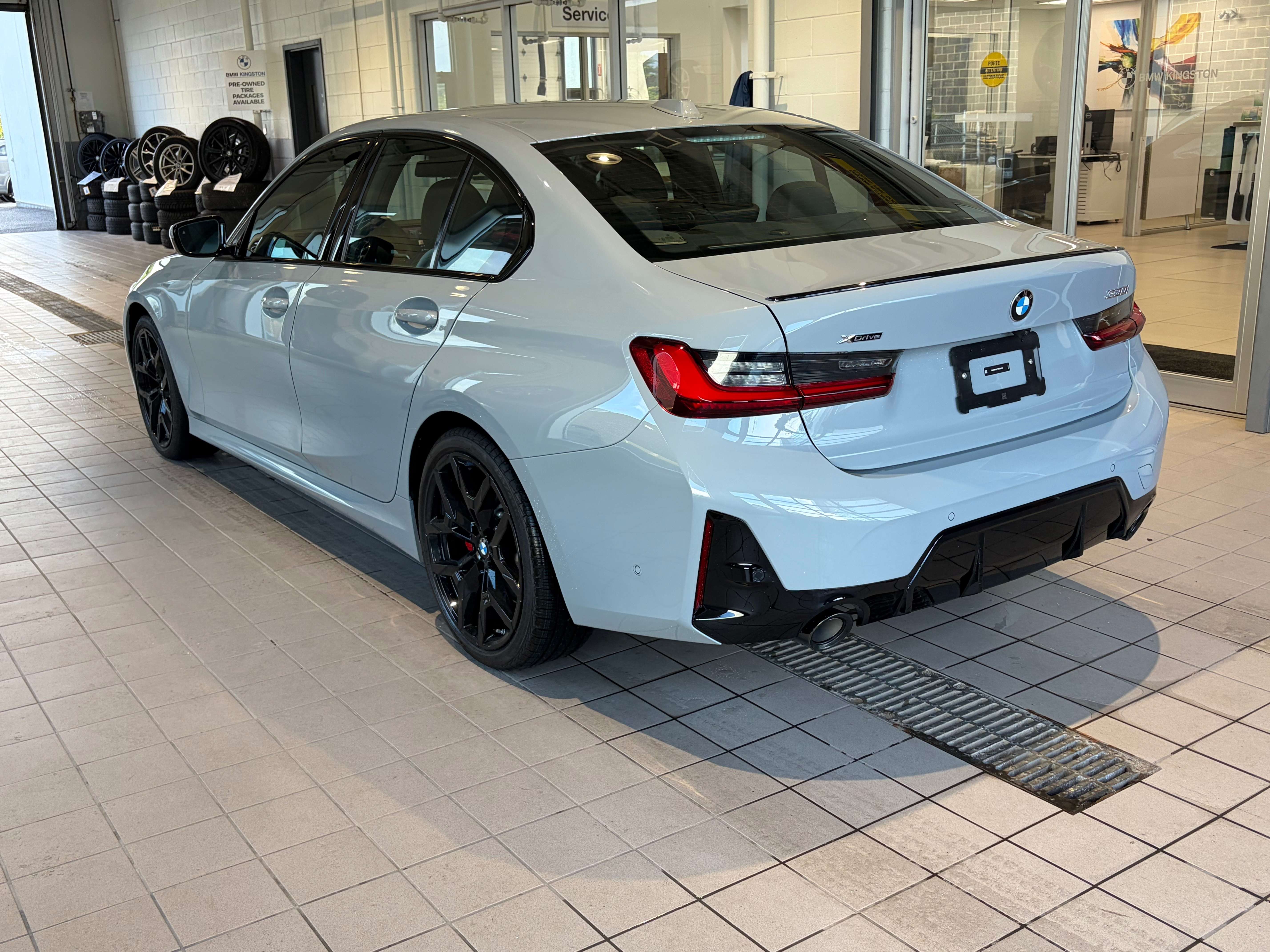 2026 BMW 3 Series xDrive M Sport Edition — снимка 1