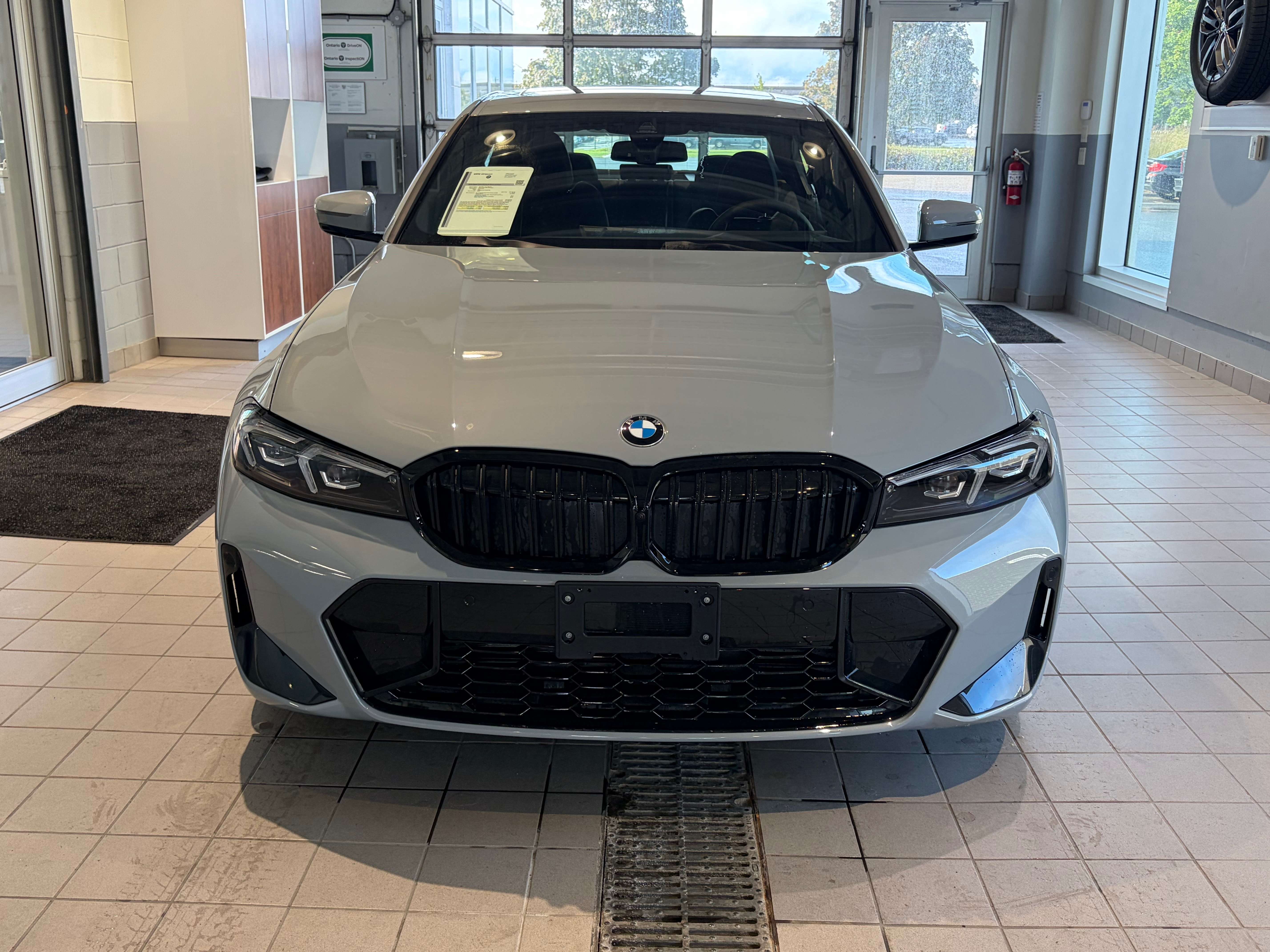 2026 BMW 3 Series xDrive M Sport Edition — снимка 1